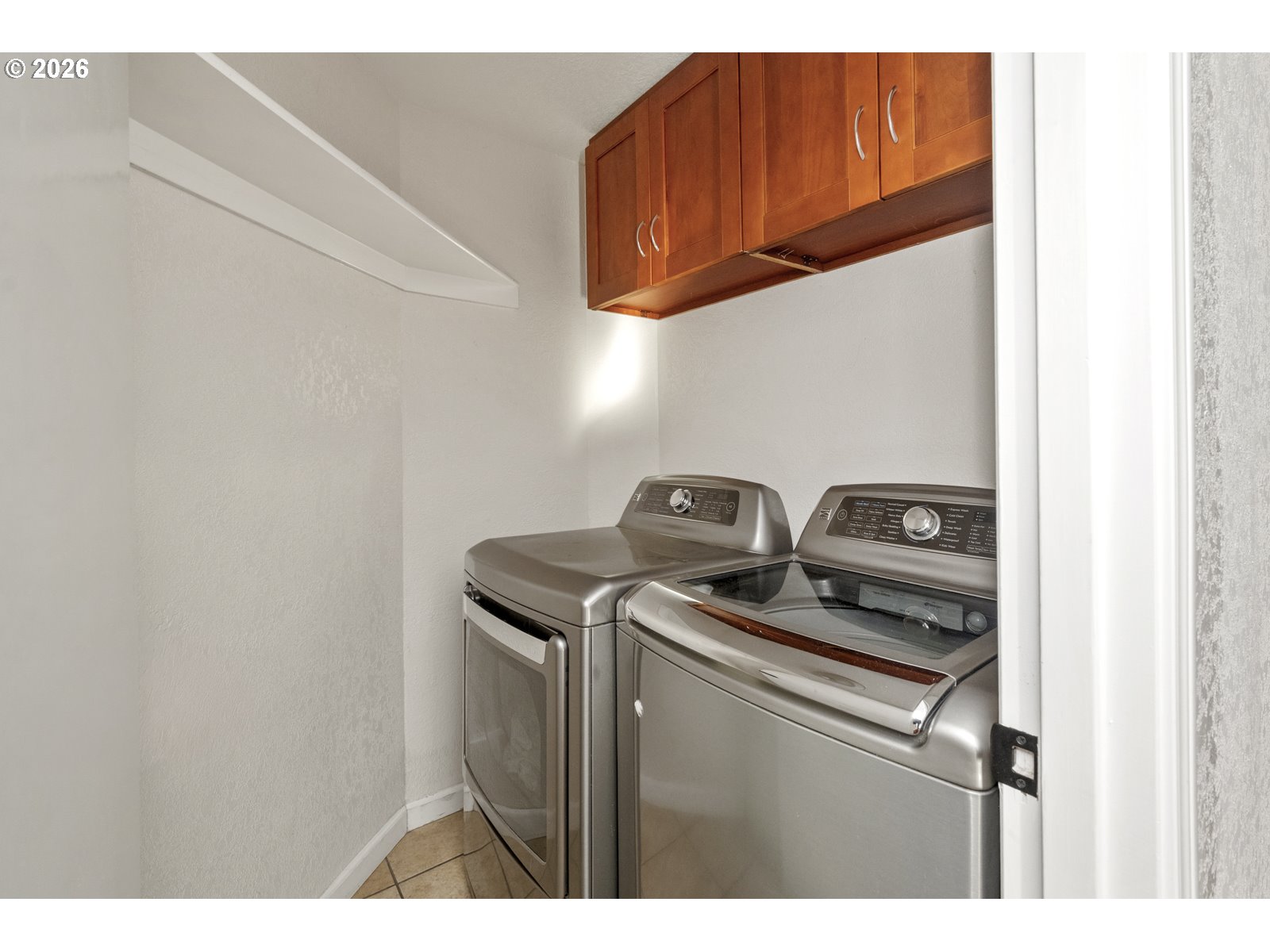 2704 ORCHARD HILL LN