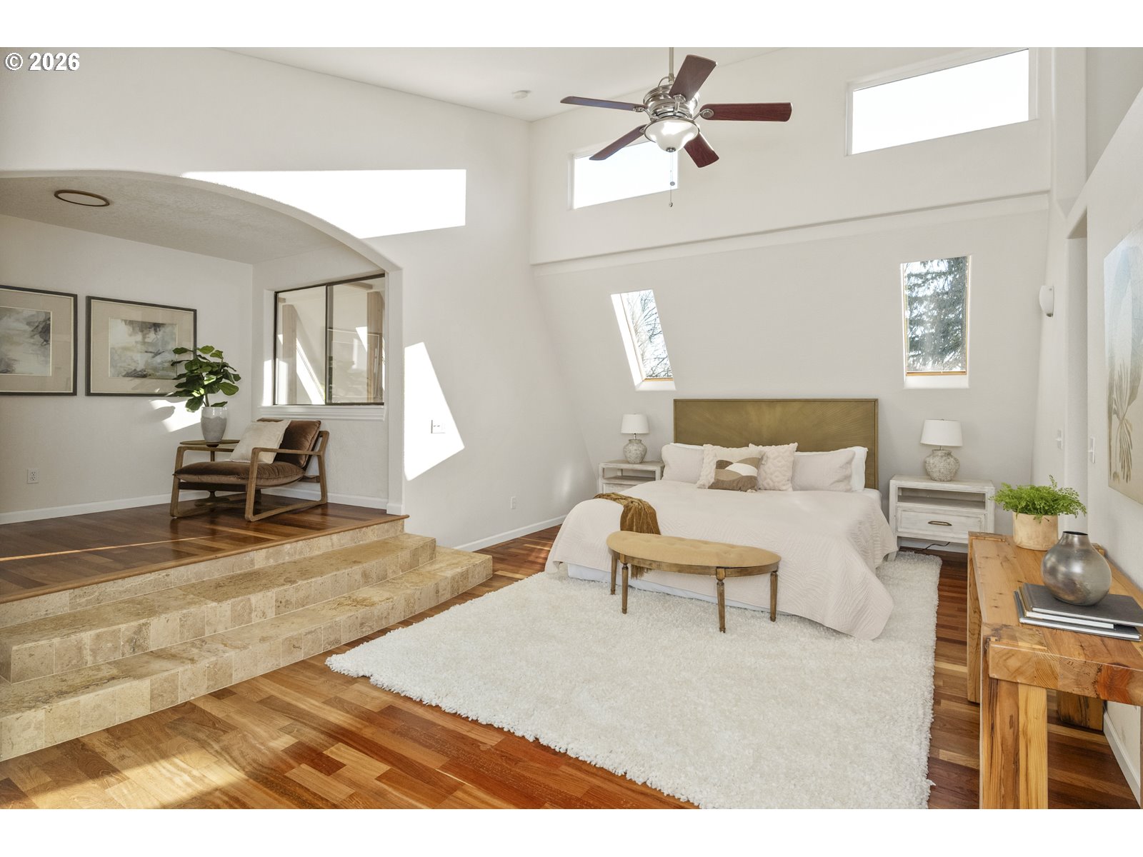 2704 ORCHARD HILL LN