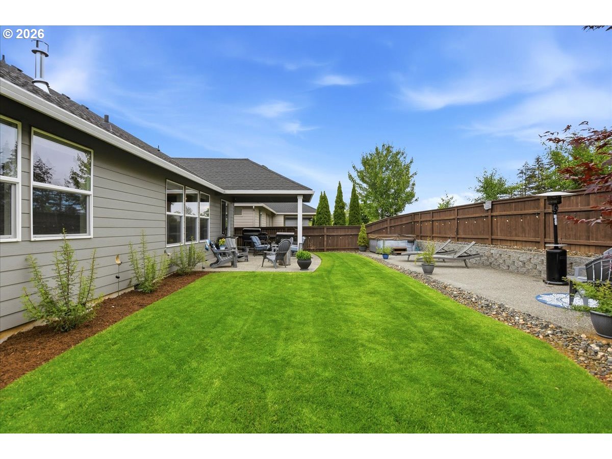 3293 N ABERNATHY CIR