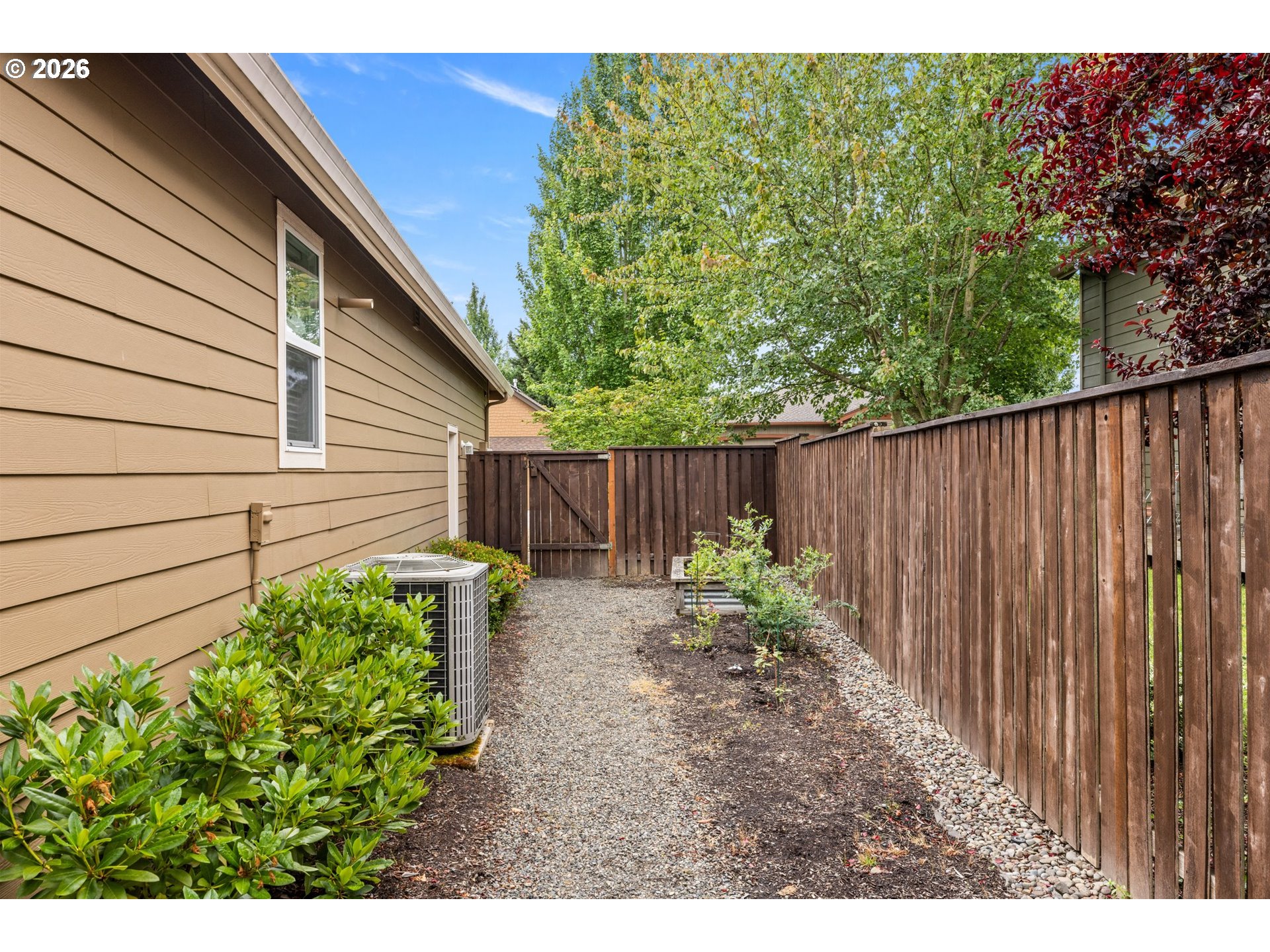 1650 S 15TH WAY