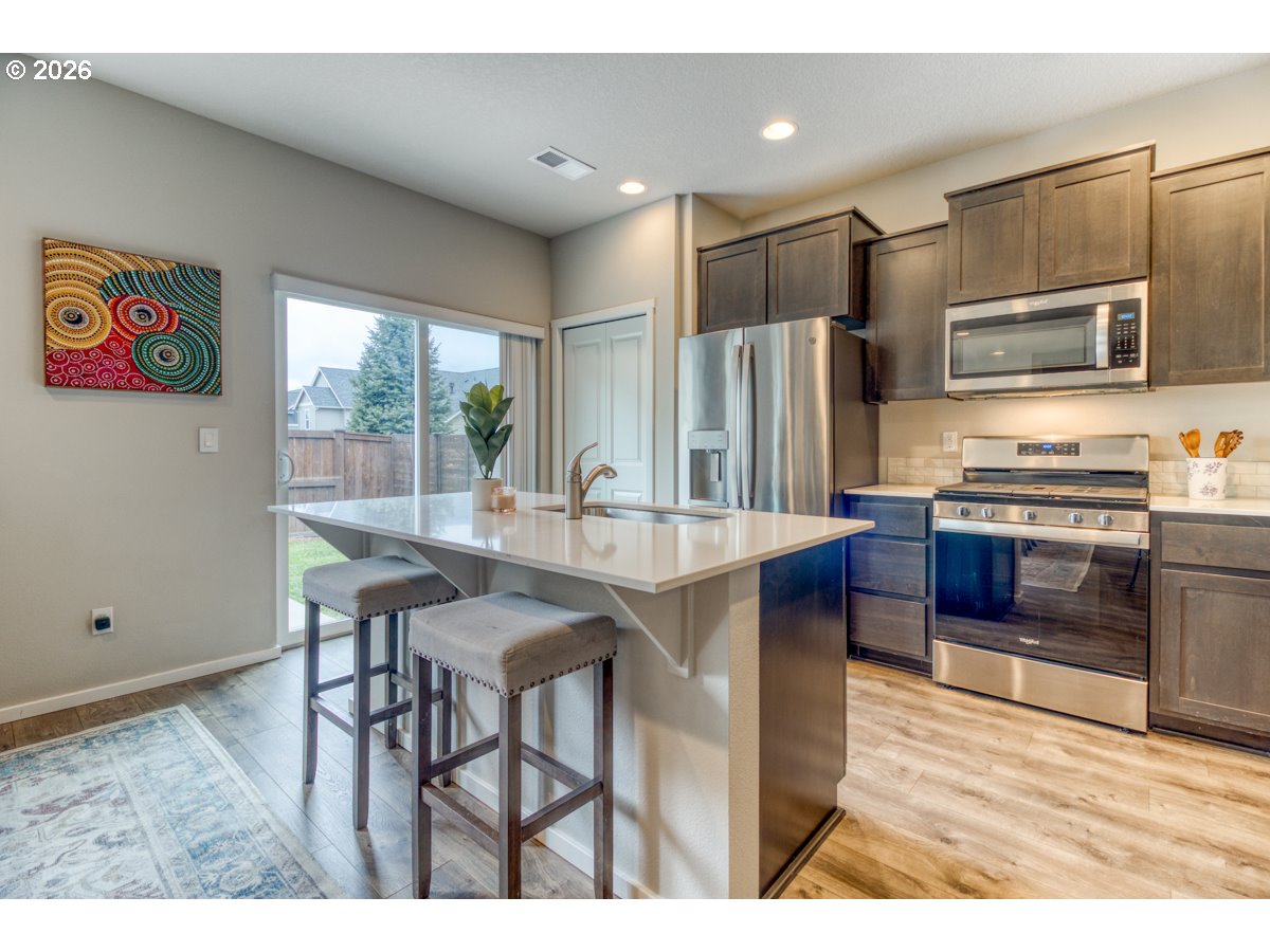 61593 SE LORENZO DR