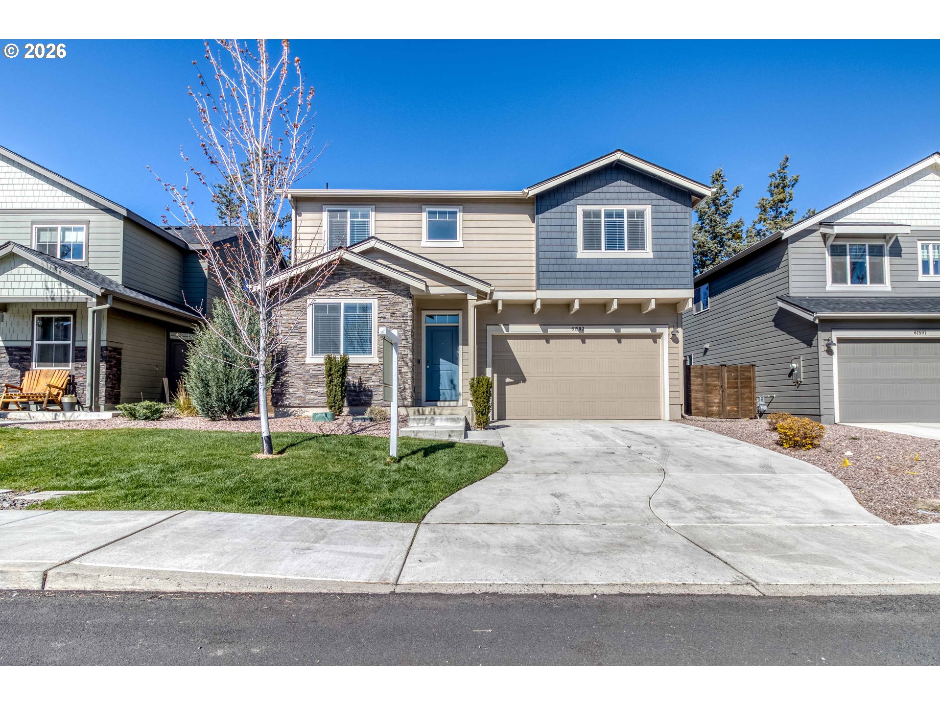 61593 SE LORENZO DR