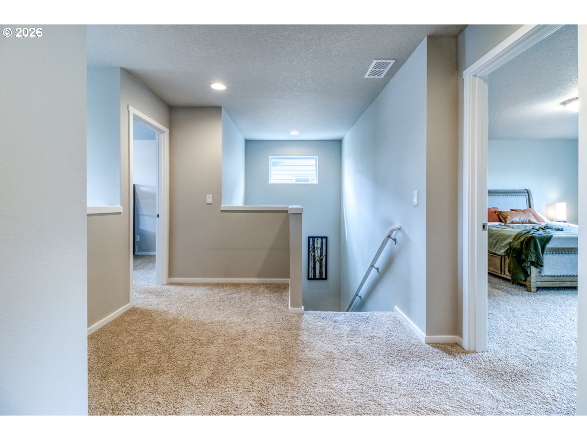 61593 SE LORENZO DR