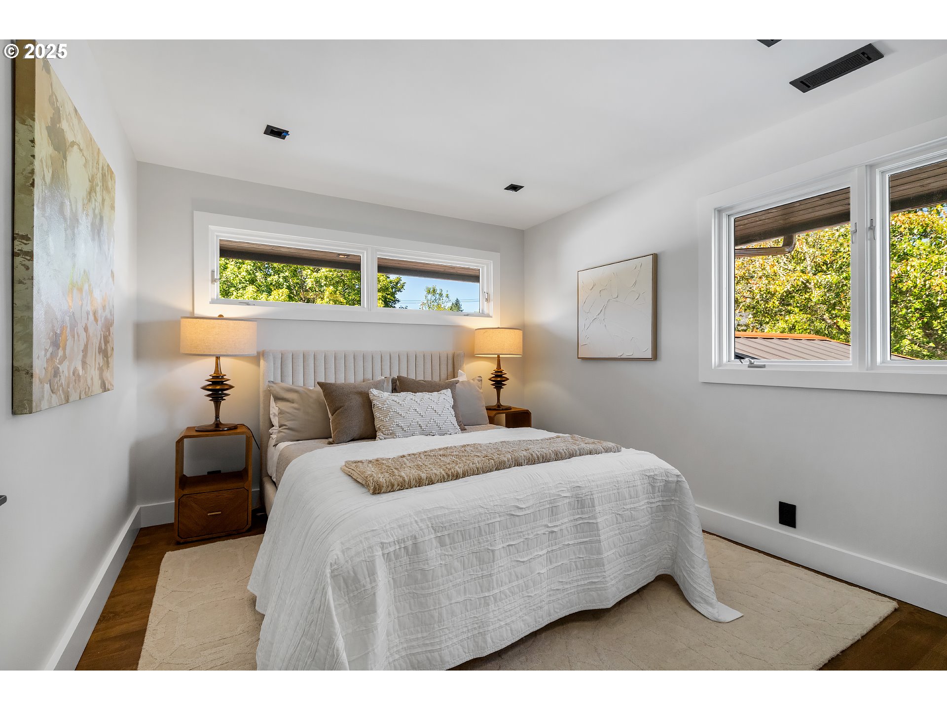 8015 SE EVERGREEN HWY