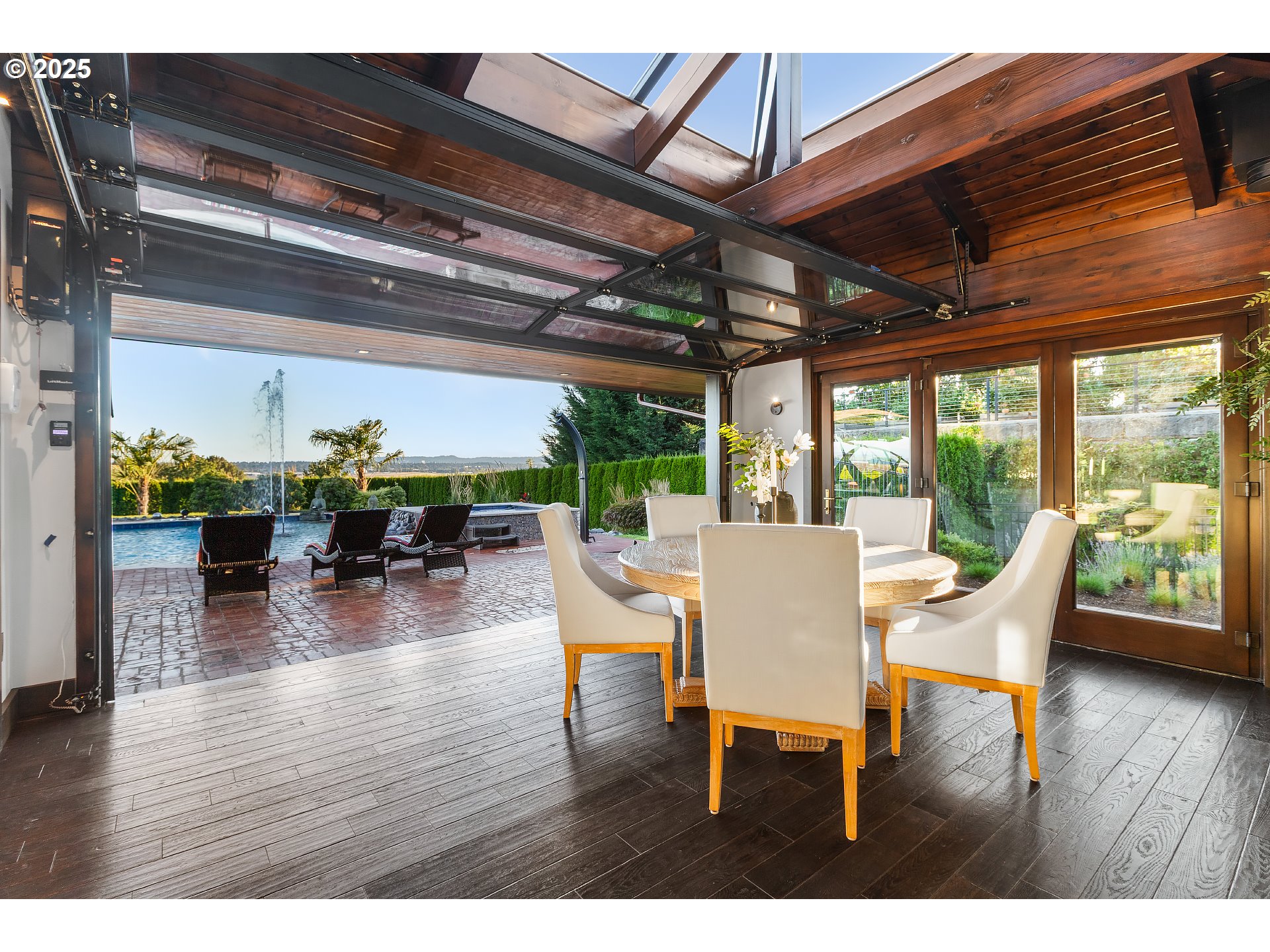 8015 SE EVERGREEN HWY