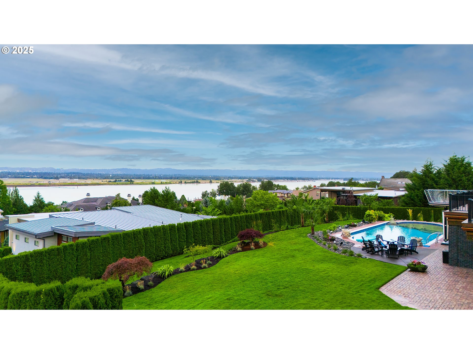 8015 SE EVERGREEN HWY