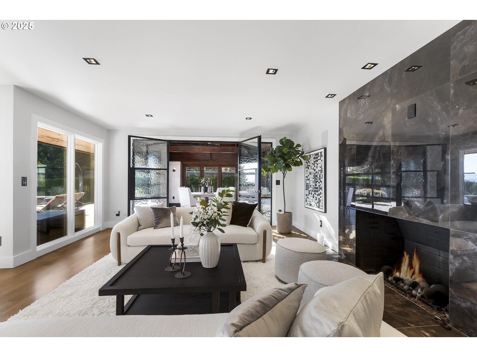 8015 SE EVERGREEN HWY