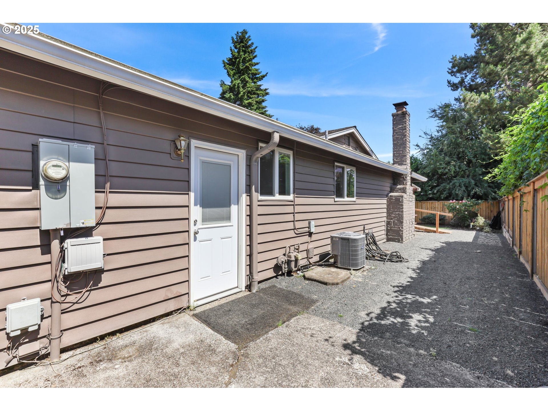 5524 SE HILLWOOD CIR