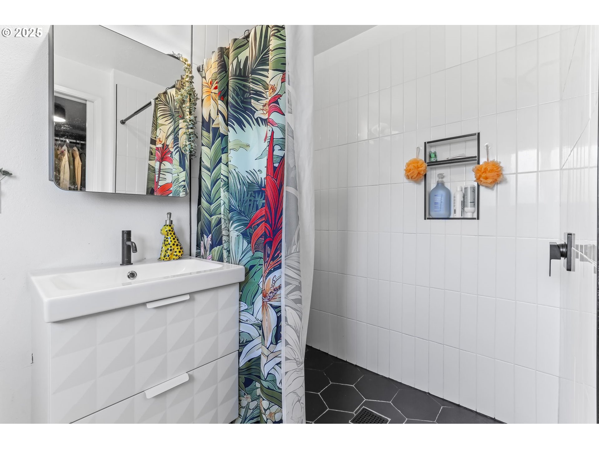 5524 SE HILLWOOD CIR