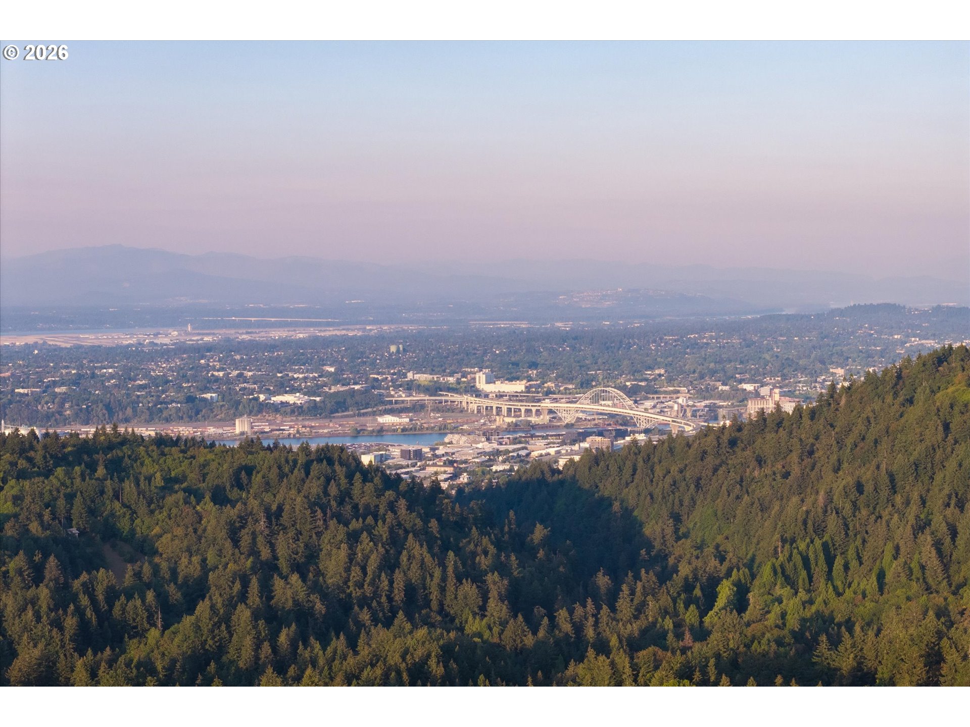 318 NW SKYLINE BLVD