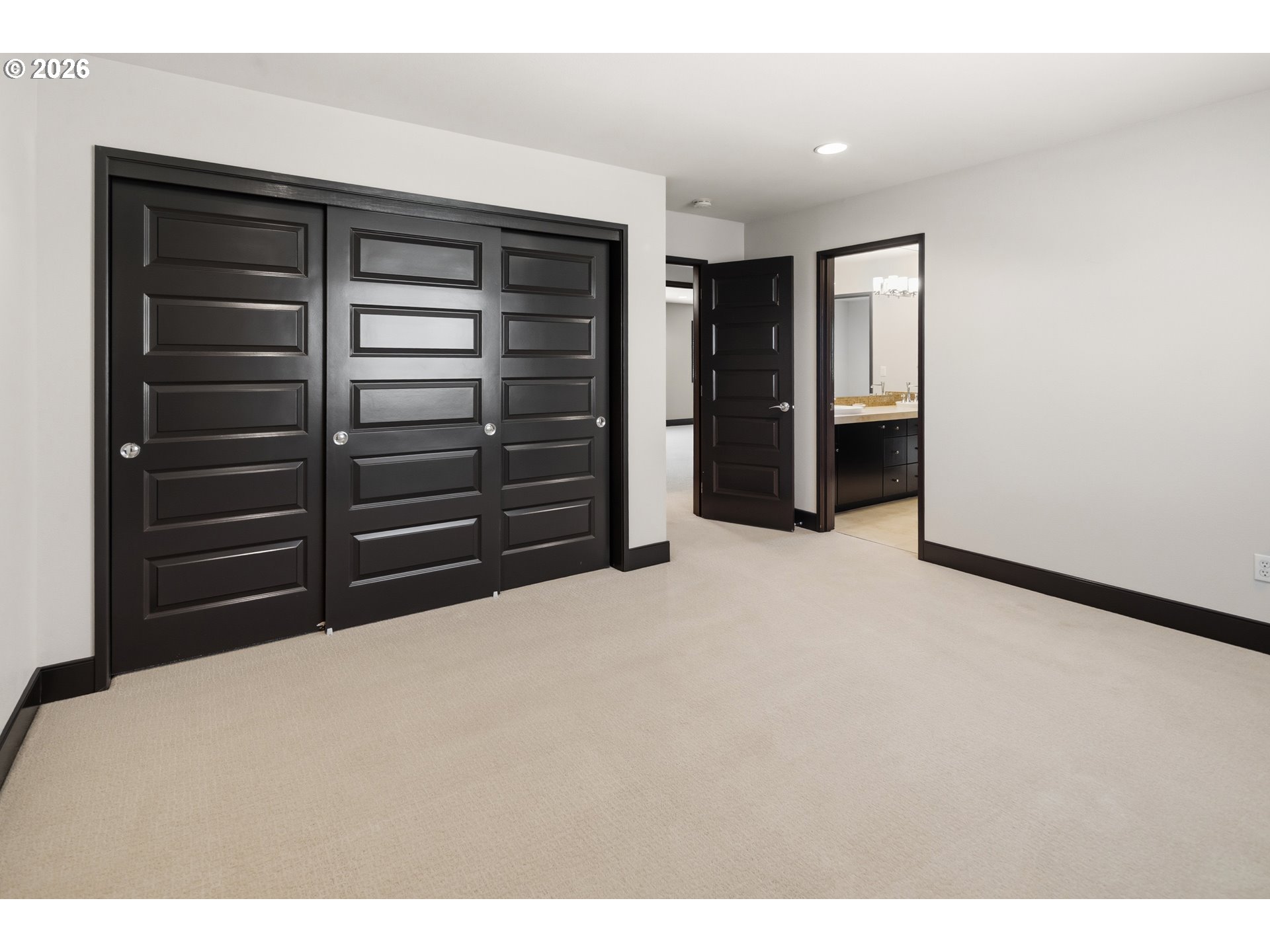 8008 SE EVERGREEN HWY