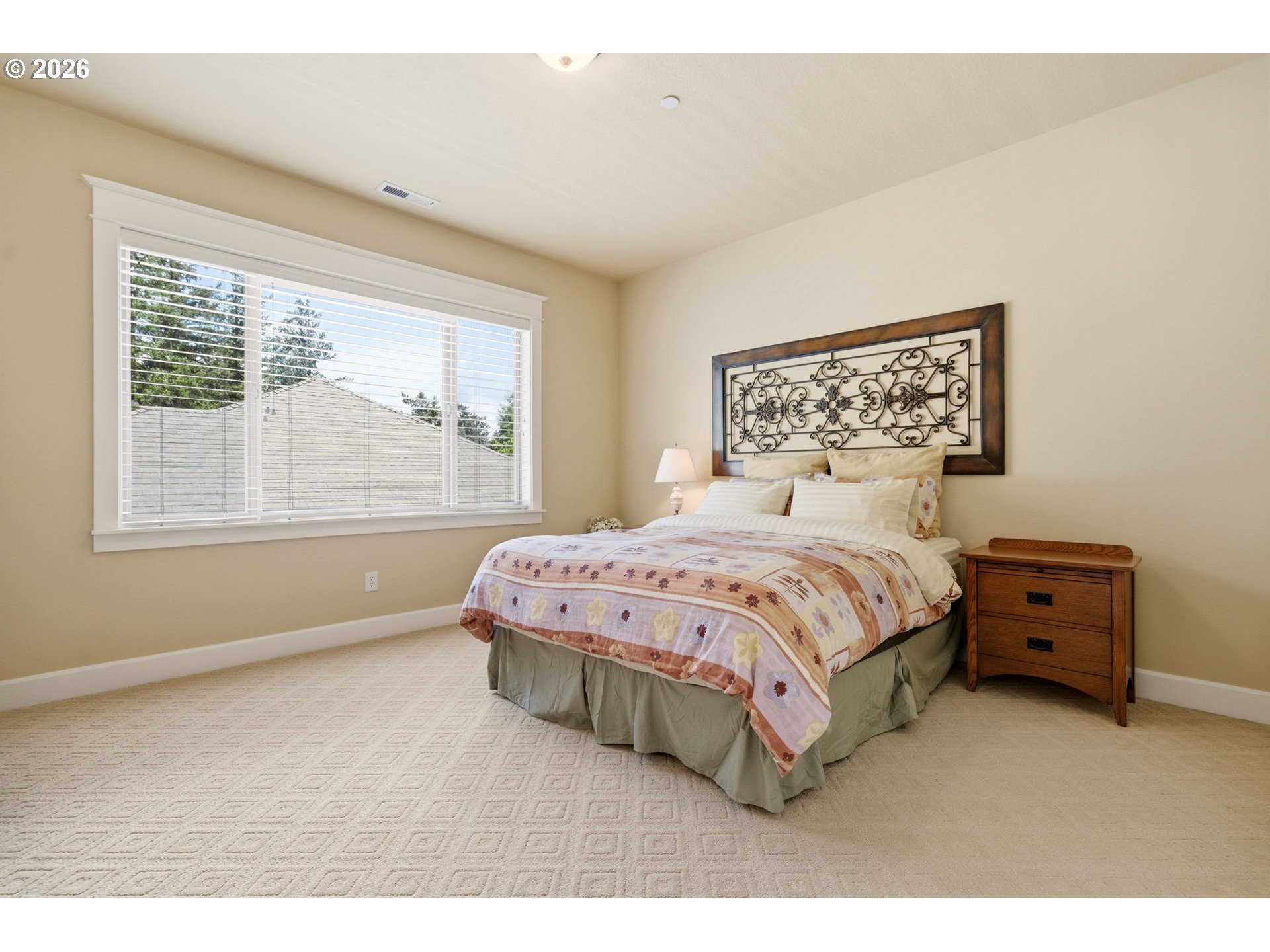 5904 NW INGLEWOOD CT