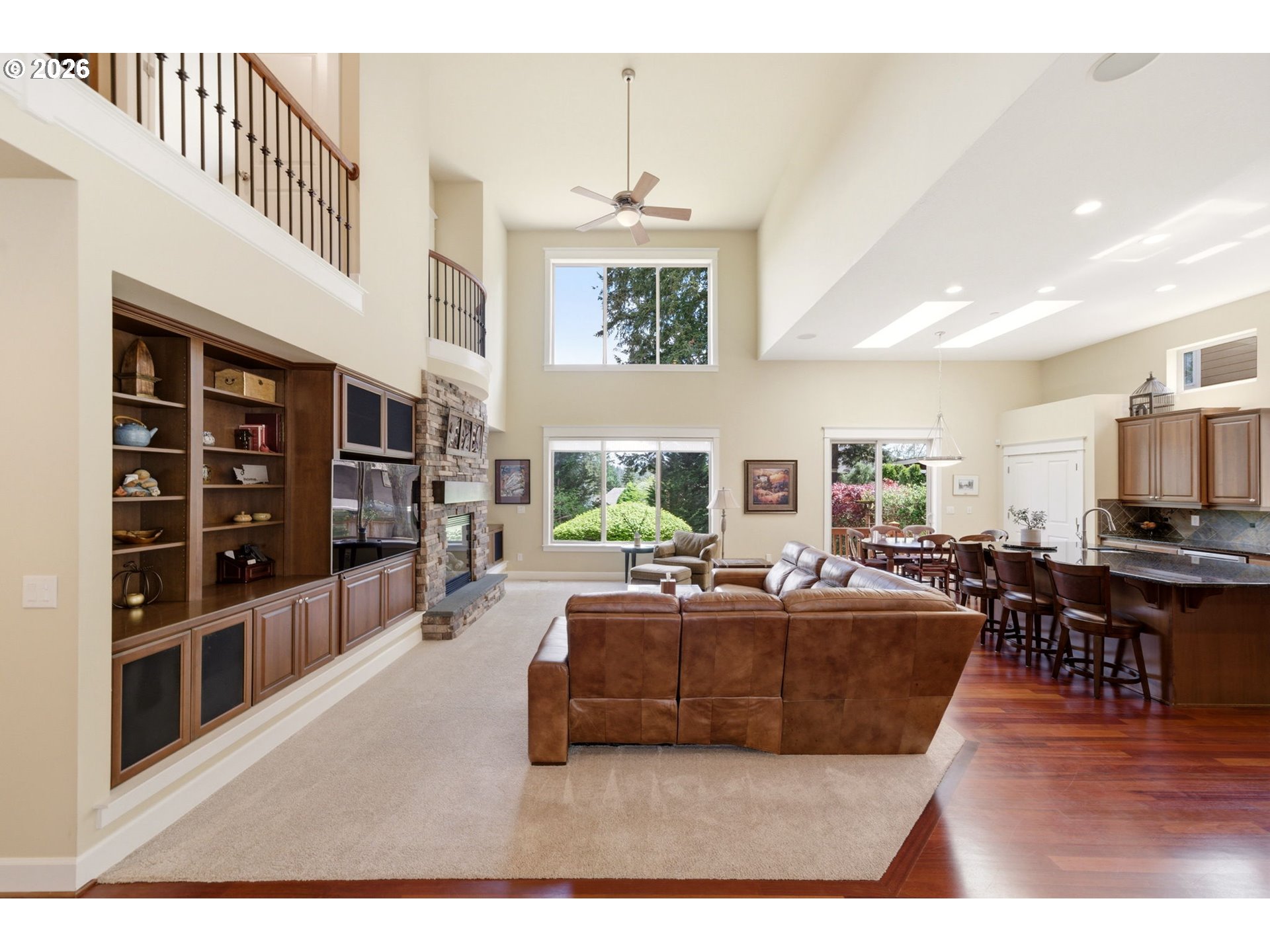 5904 NW INGLEWOOD CT