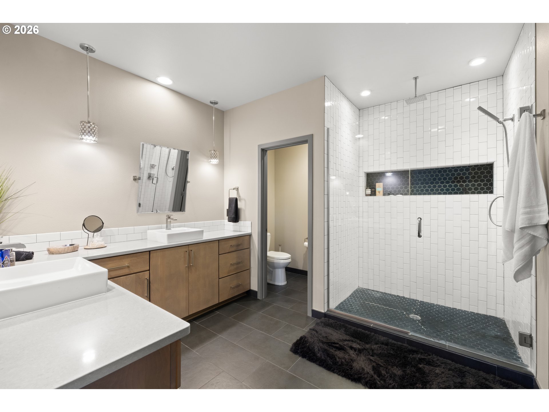 510 S 19TH PL