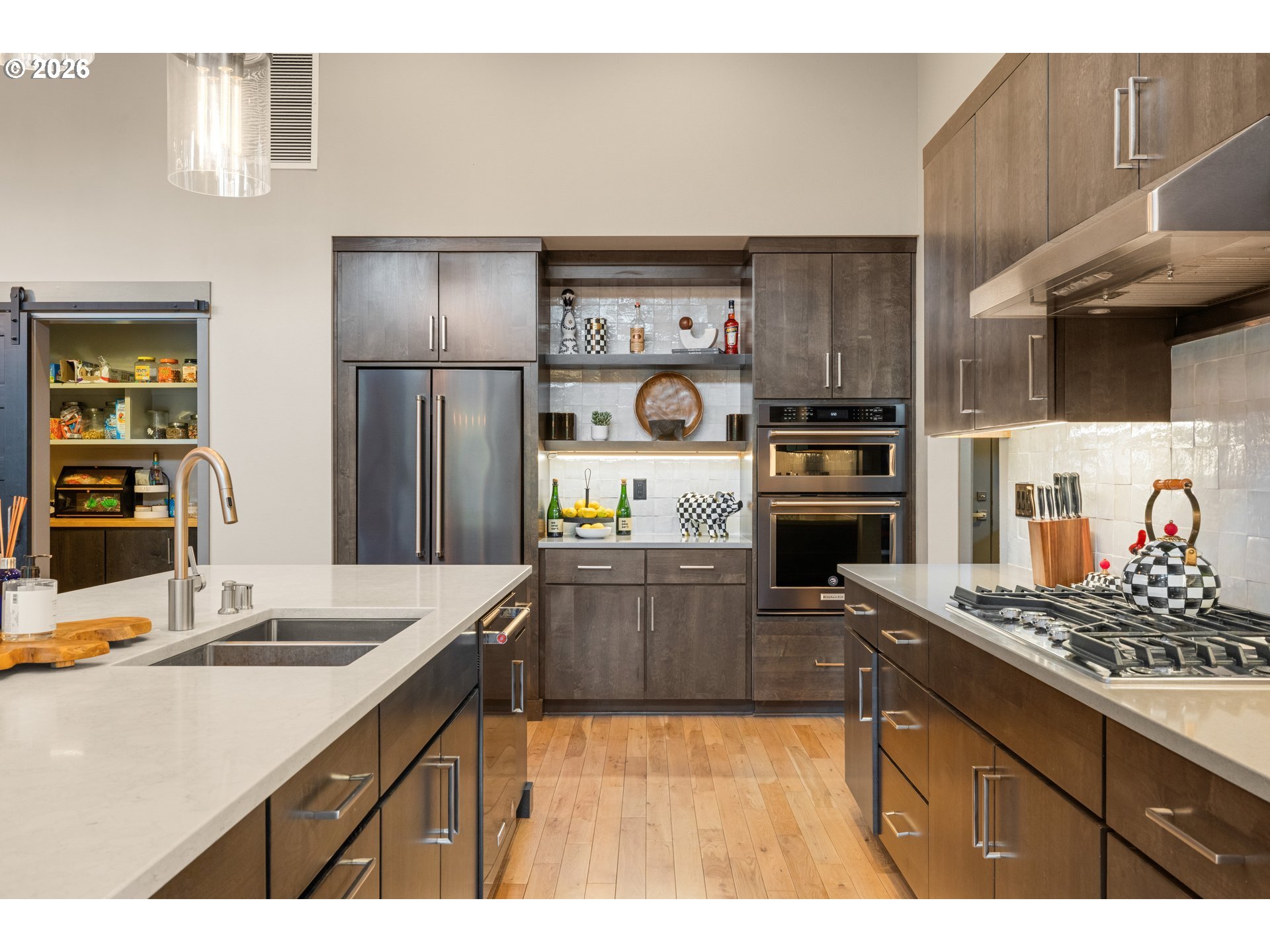 510 S 19TH PL