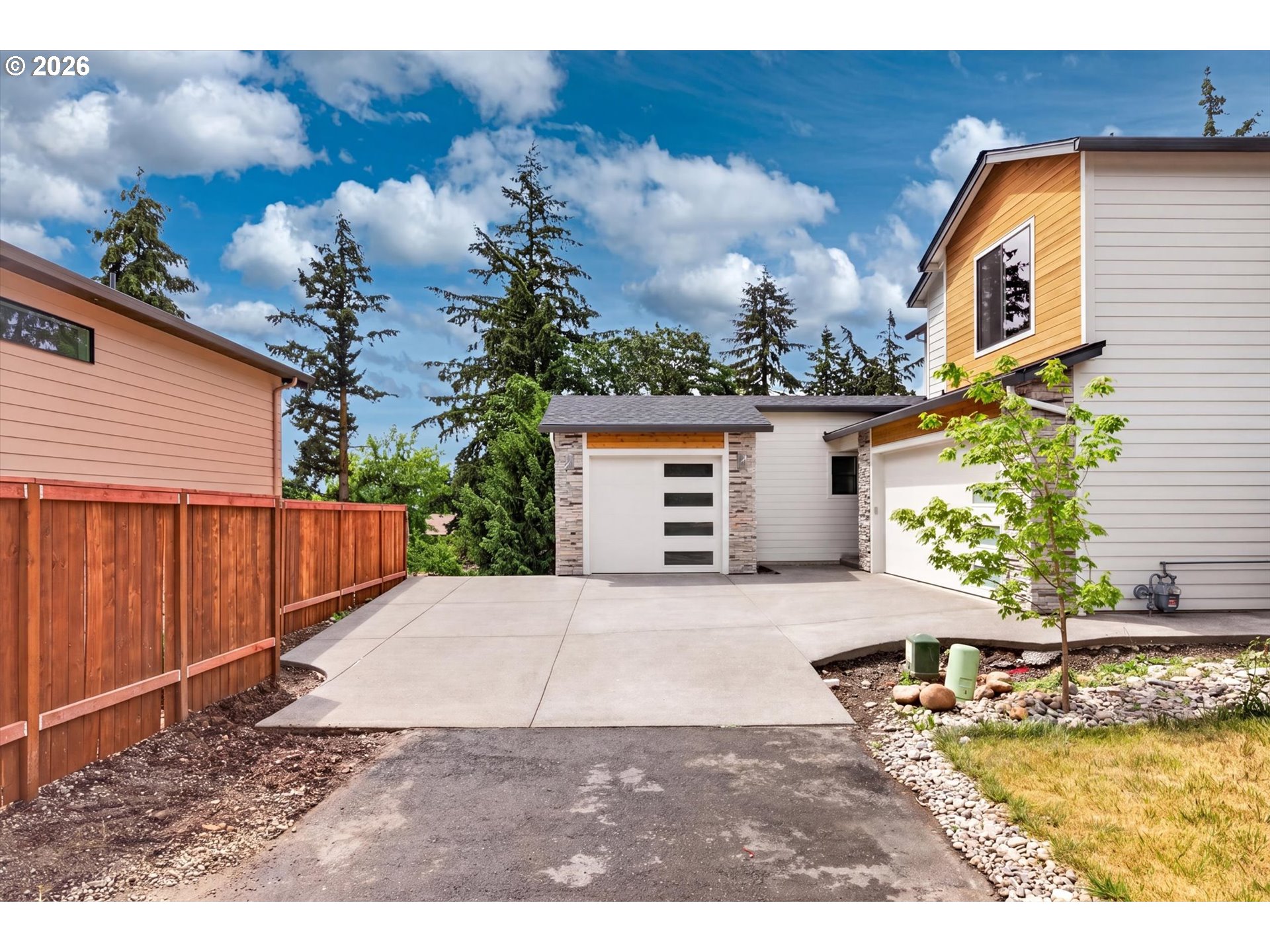 10711 SE 13TH CIR