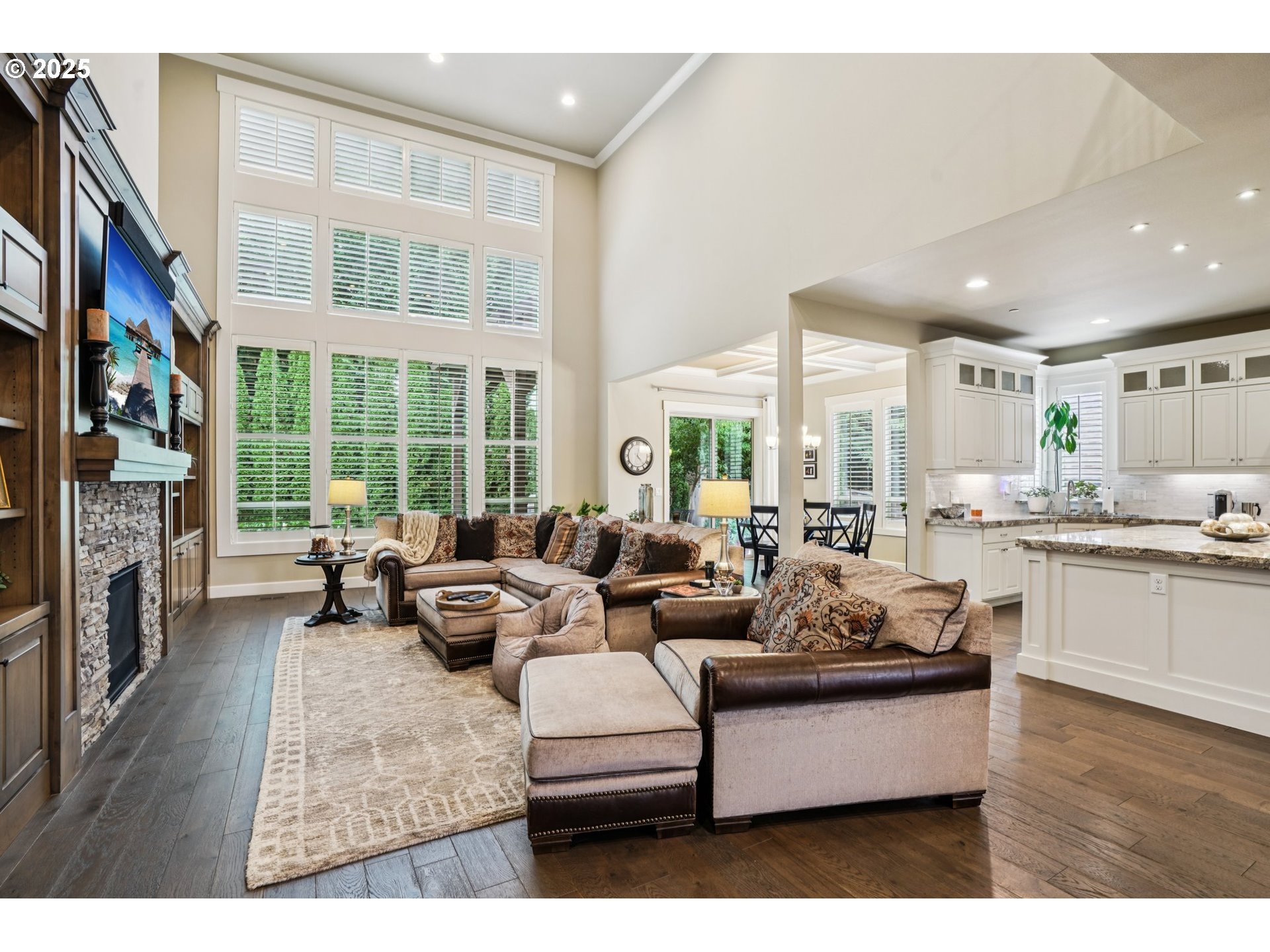 6139 NW KLICKITAT CT