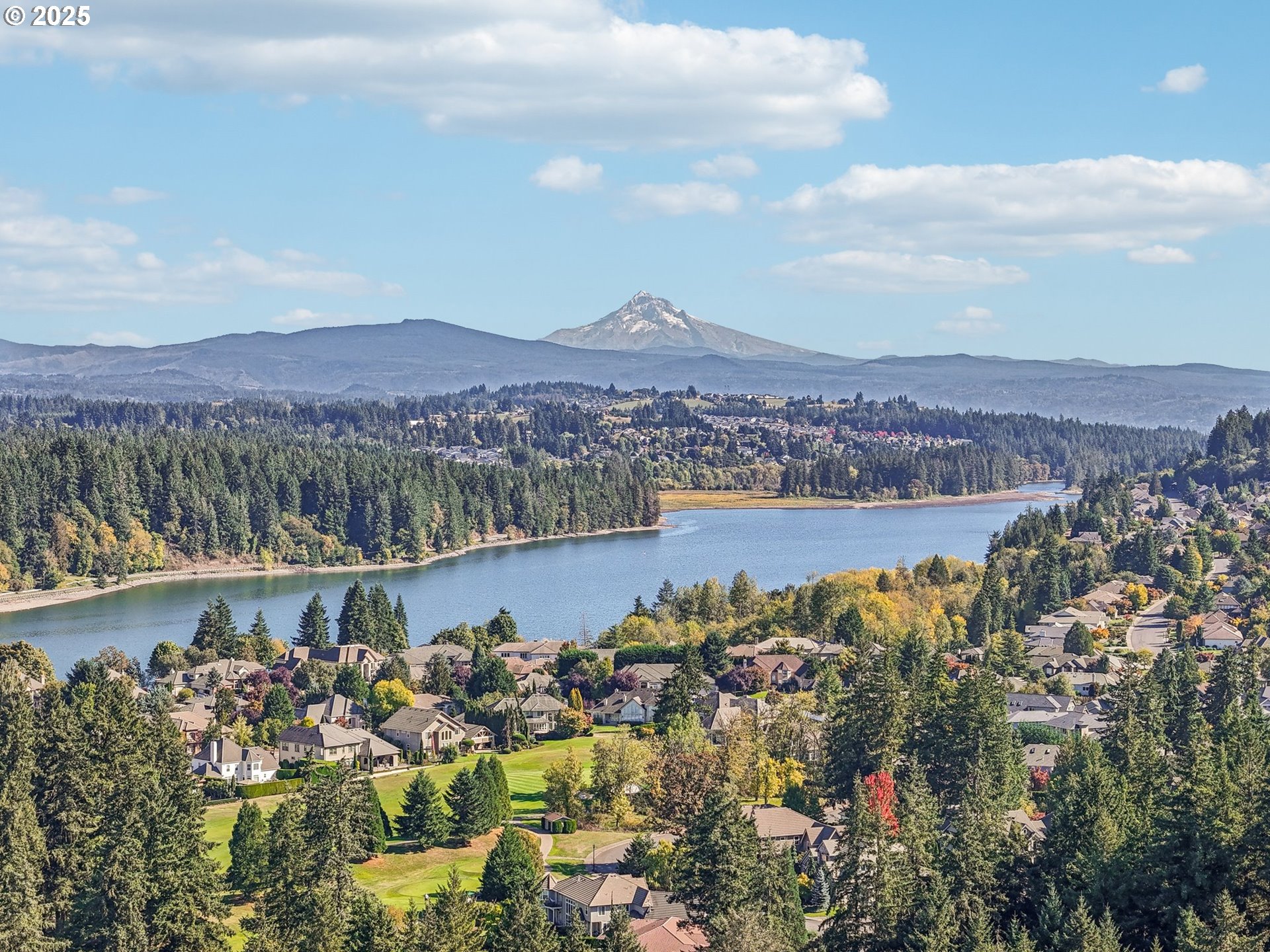 6139 NW KLICKITAT CT