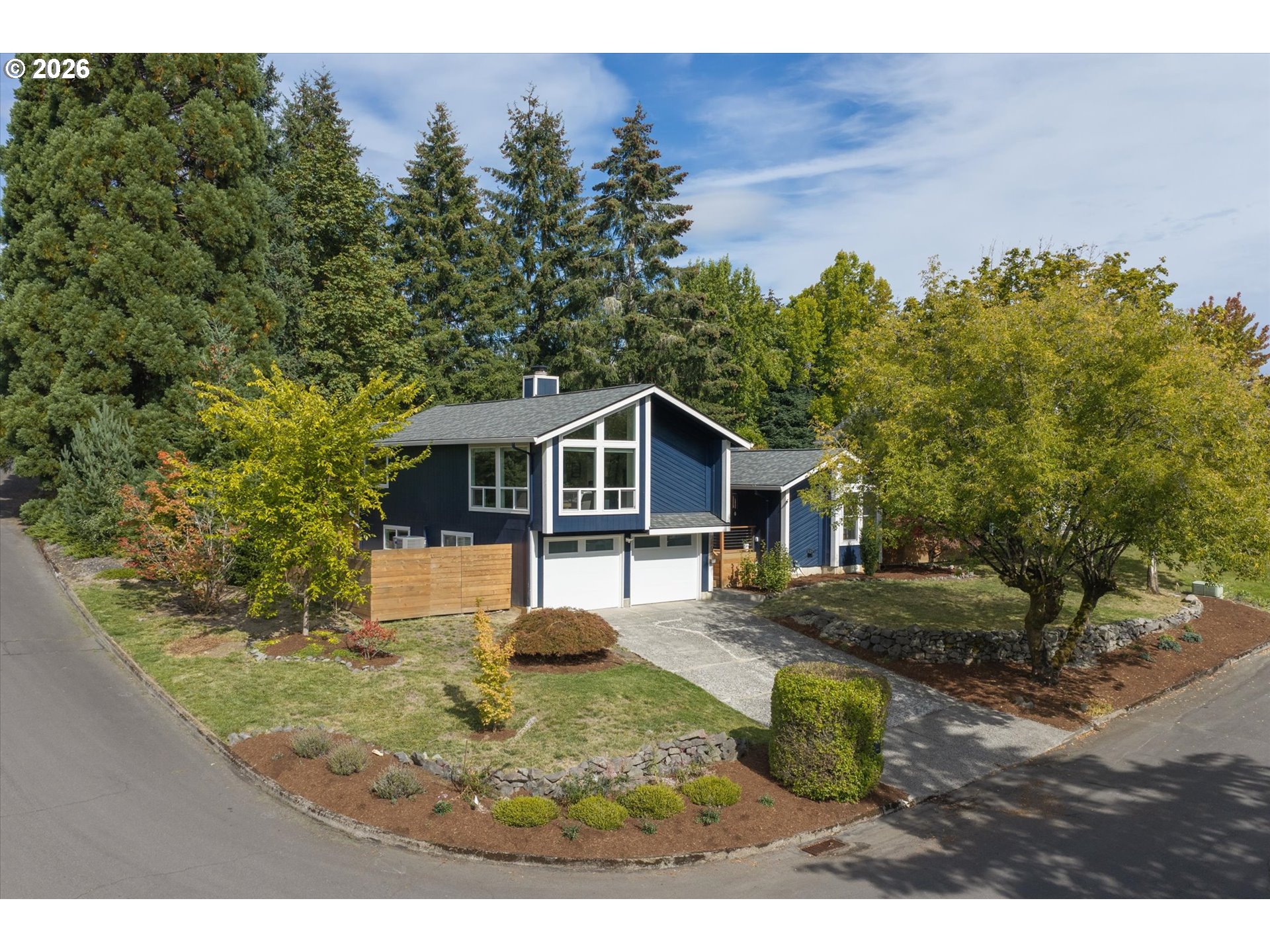 2800 NE 153RD CIR
