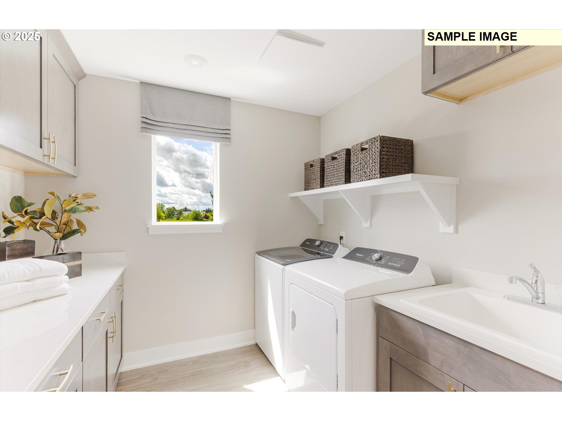 322 S 88TH AVE