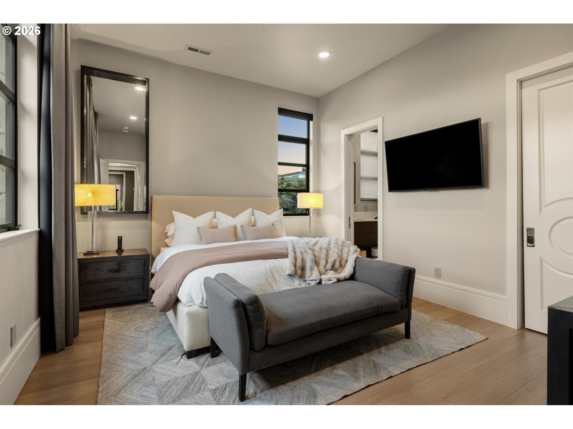 8001 SE EVERGREEN HWY