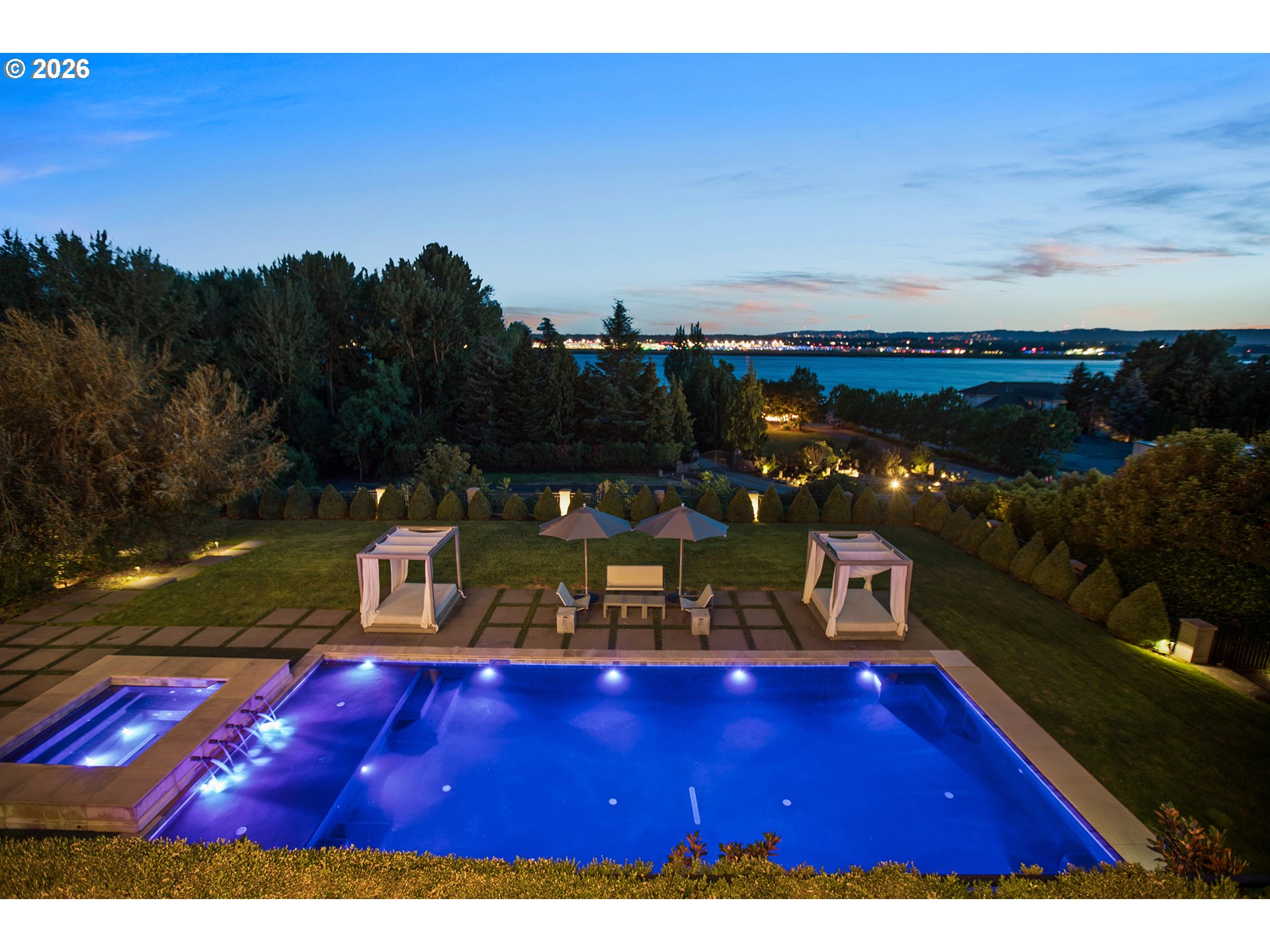 8001 SE EVERGREEN HWY