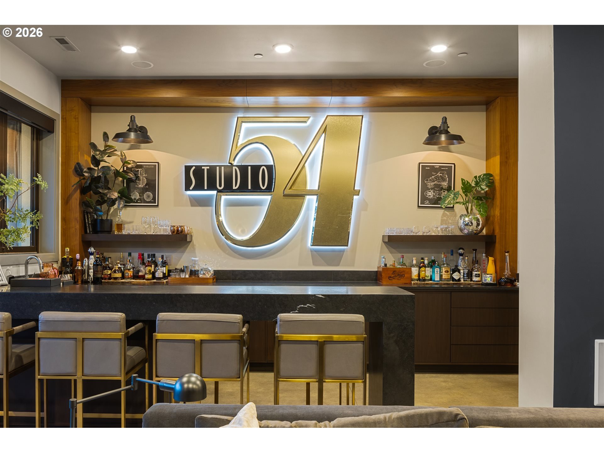 8001 SE EVERGREEN HWY