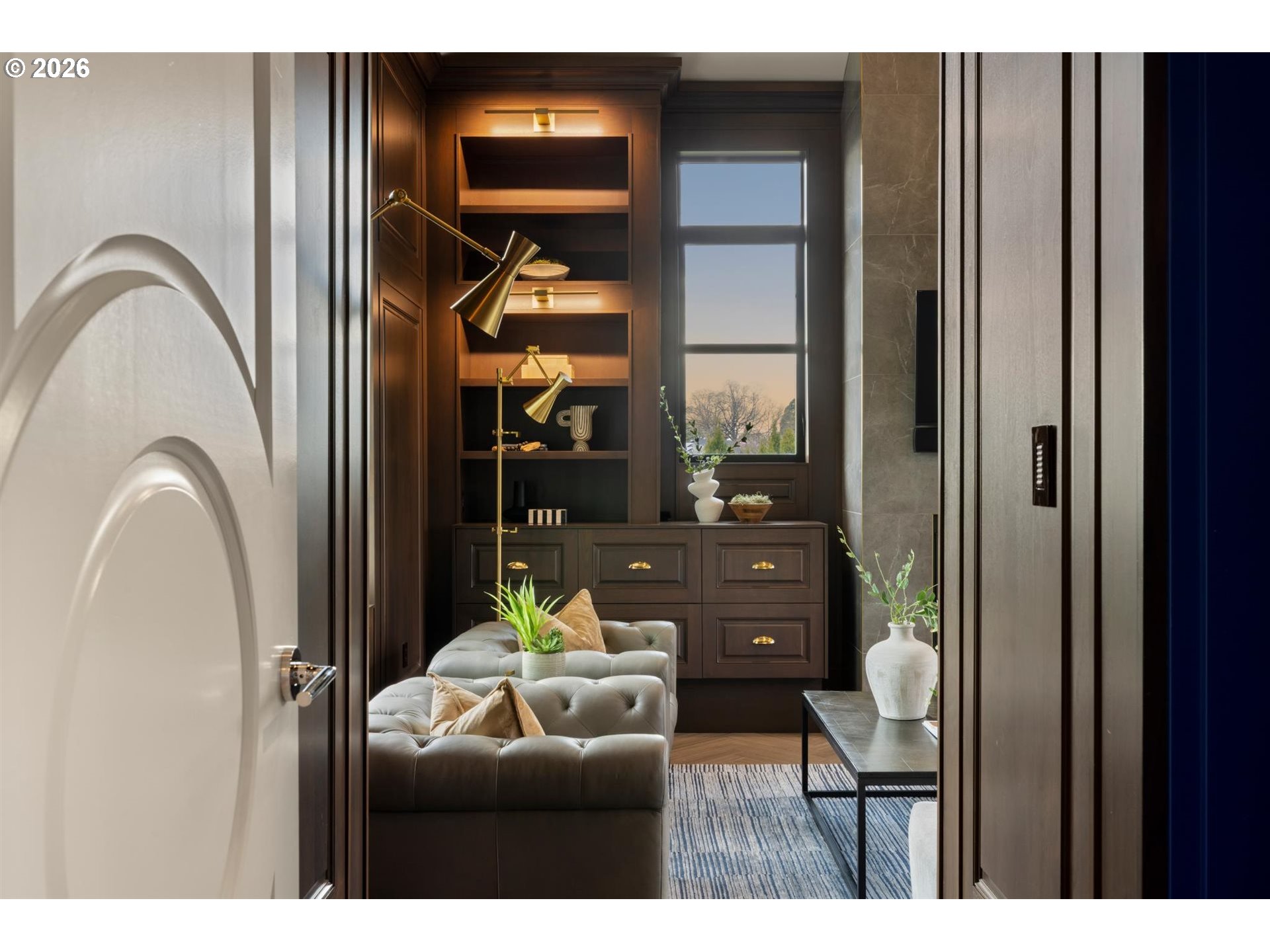 8001 SE EVERGREEN HWY