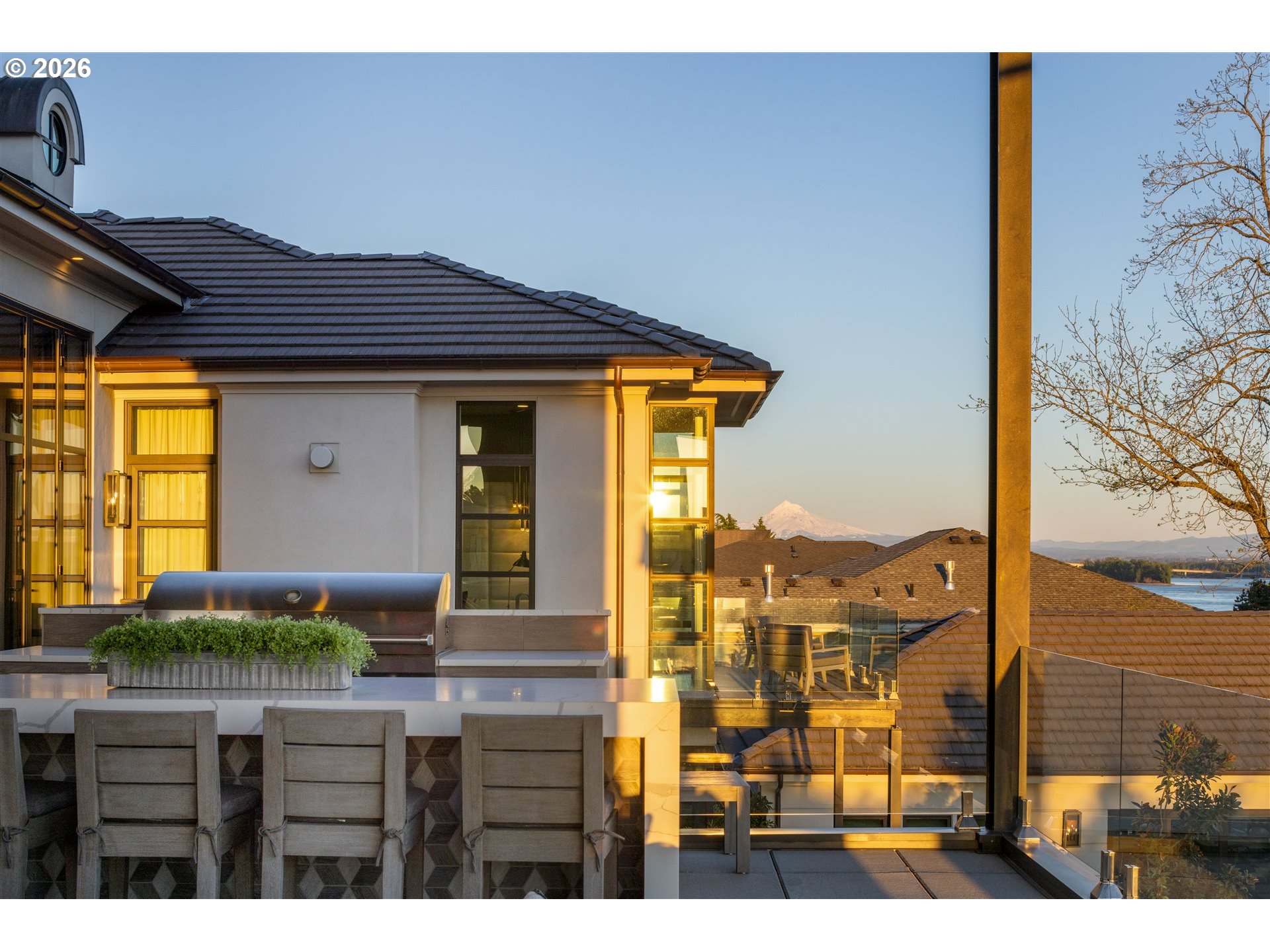 8001 SE EVERGREEN HWY