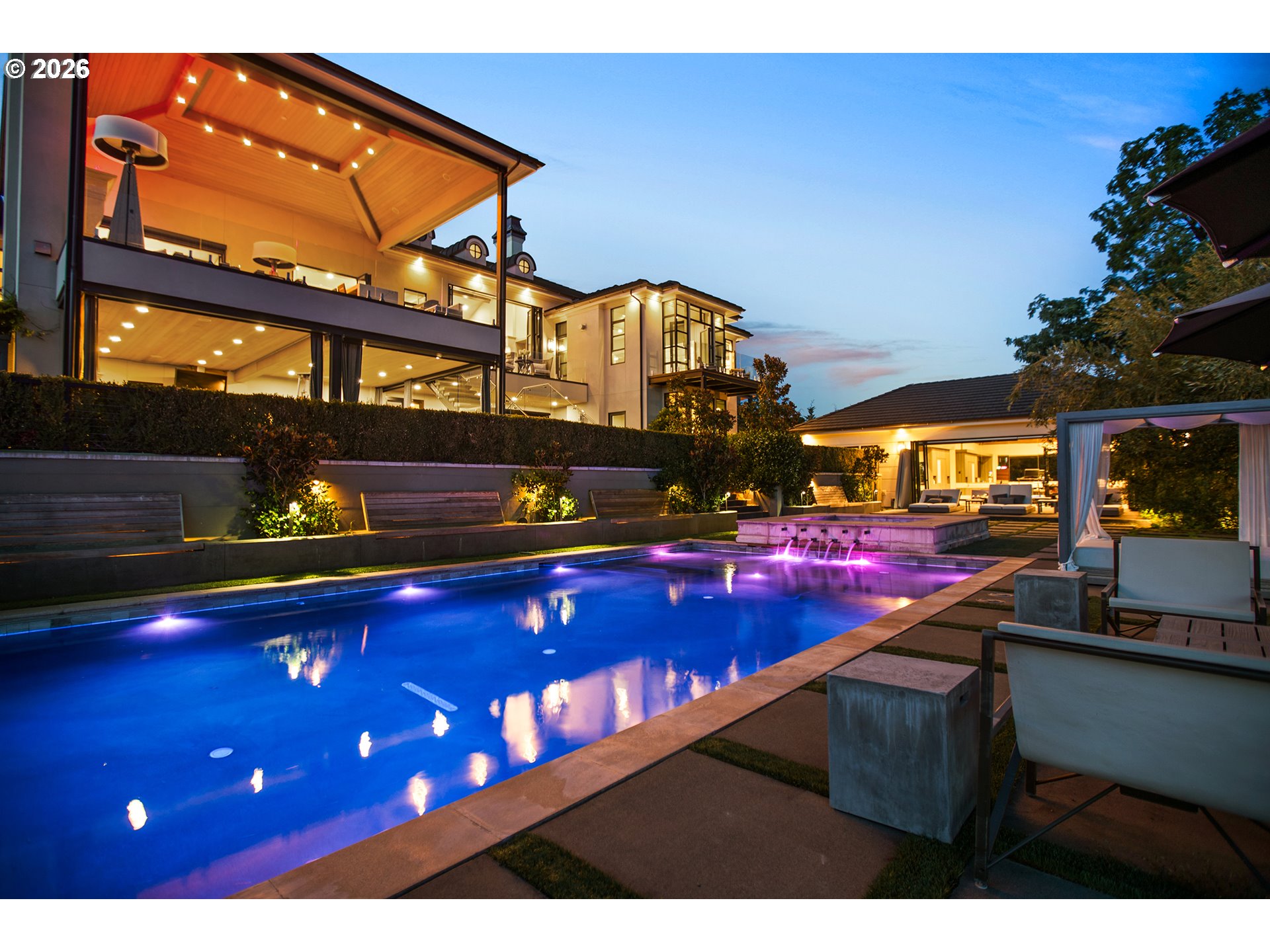 8001 SE EVERGREEN HWY