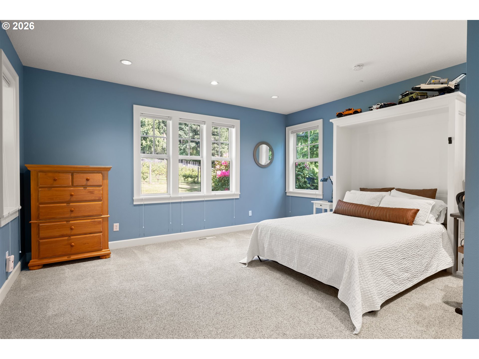 2400 S BERTSINGER RD