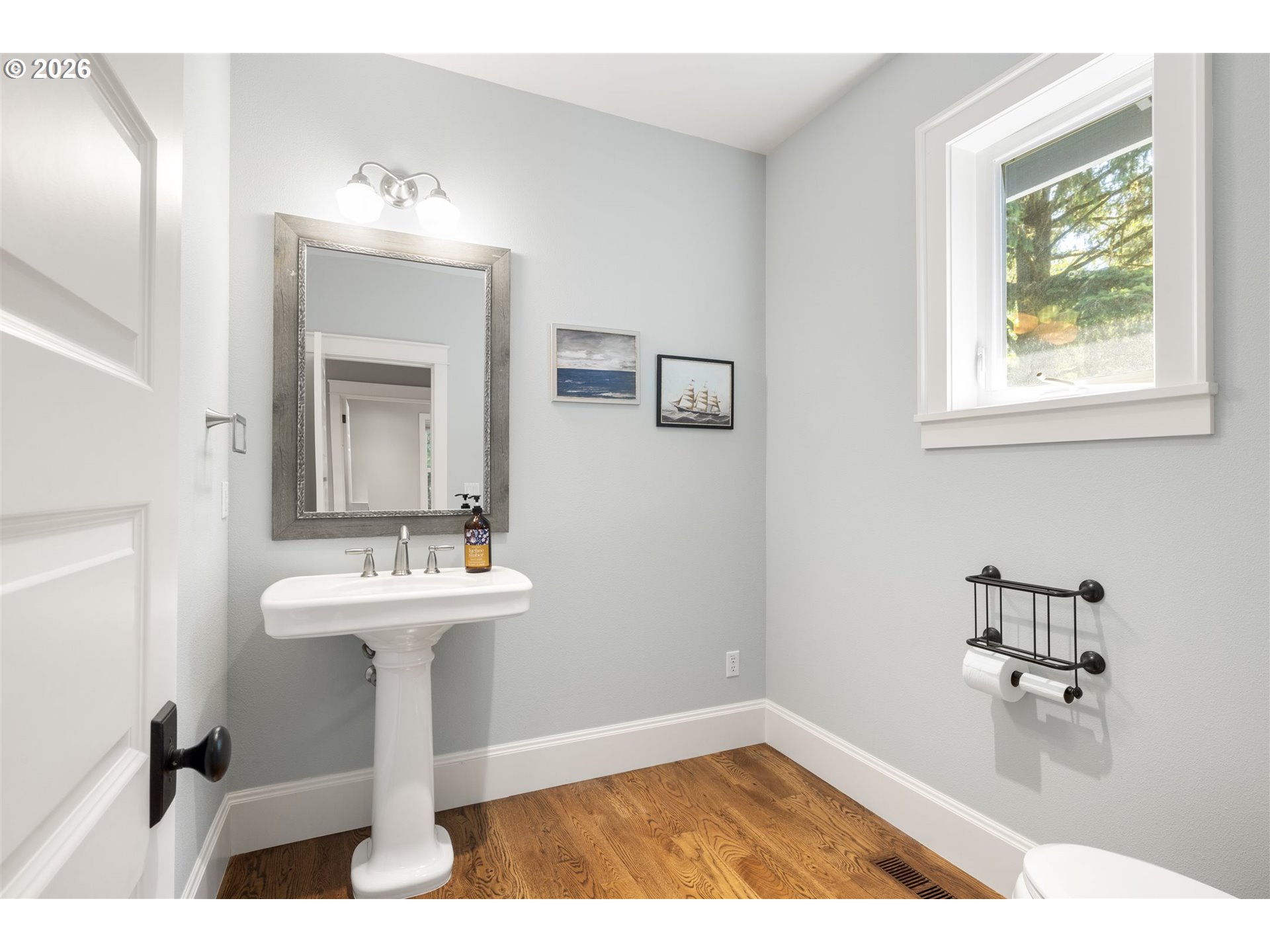 2400 S BERTSINGER RD