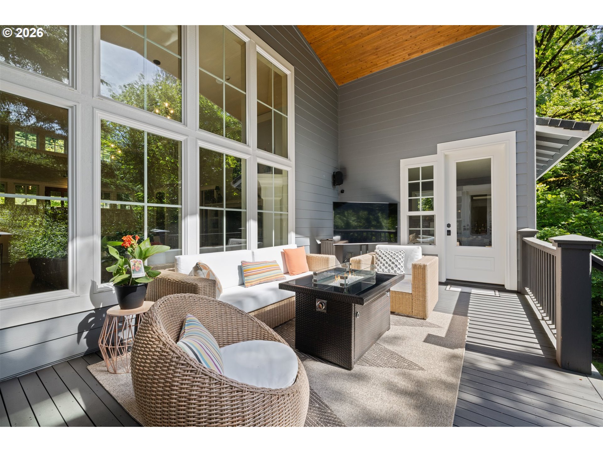 2400 S BERTSINGER RD