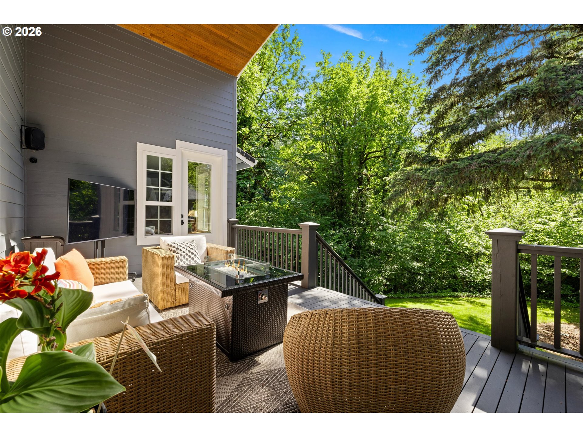 2400 S BERTSINGER RD