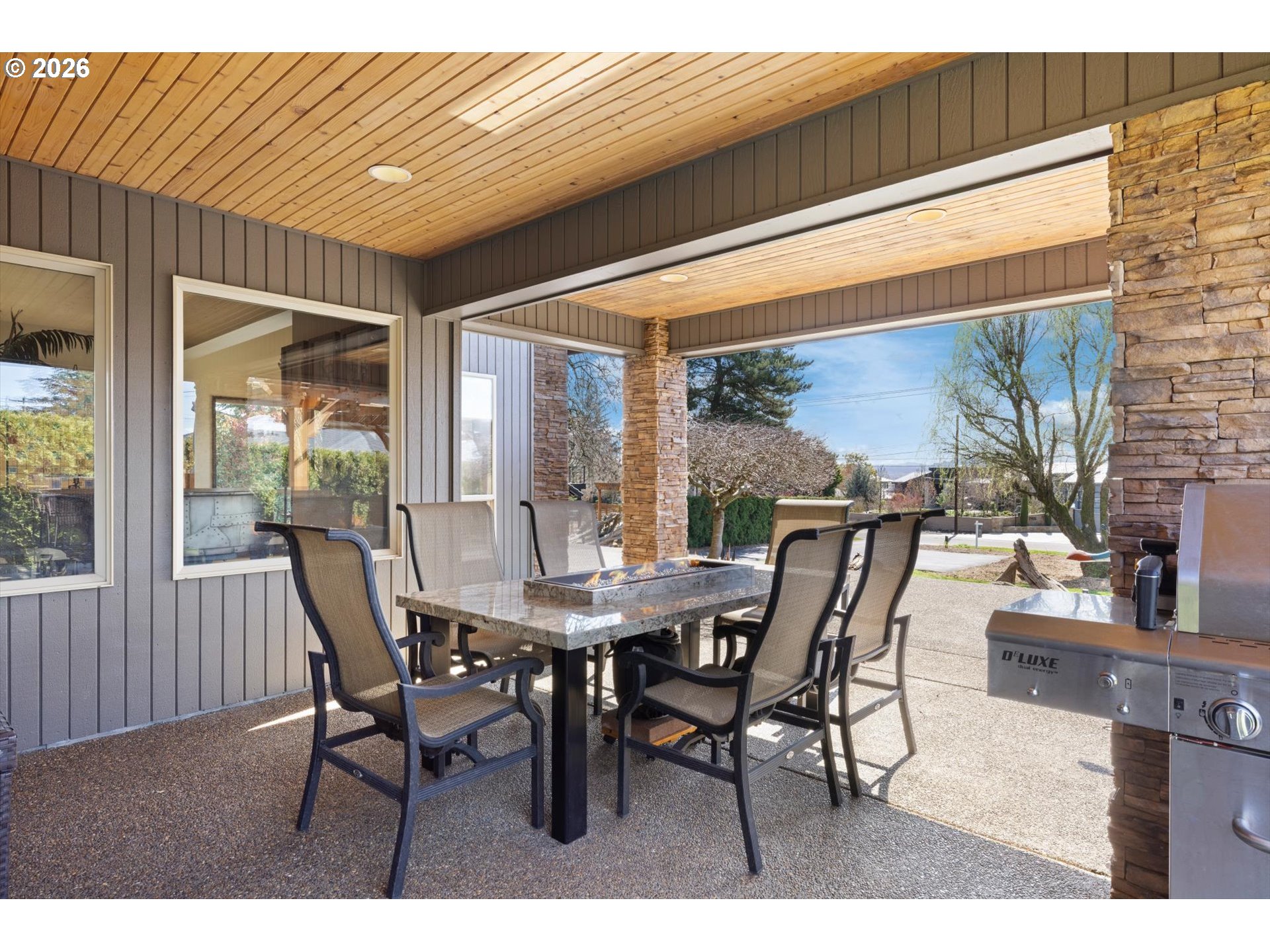 8008 SE EVERGREEN HWY