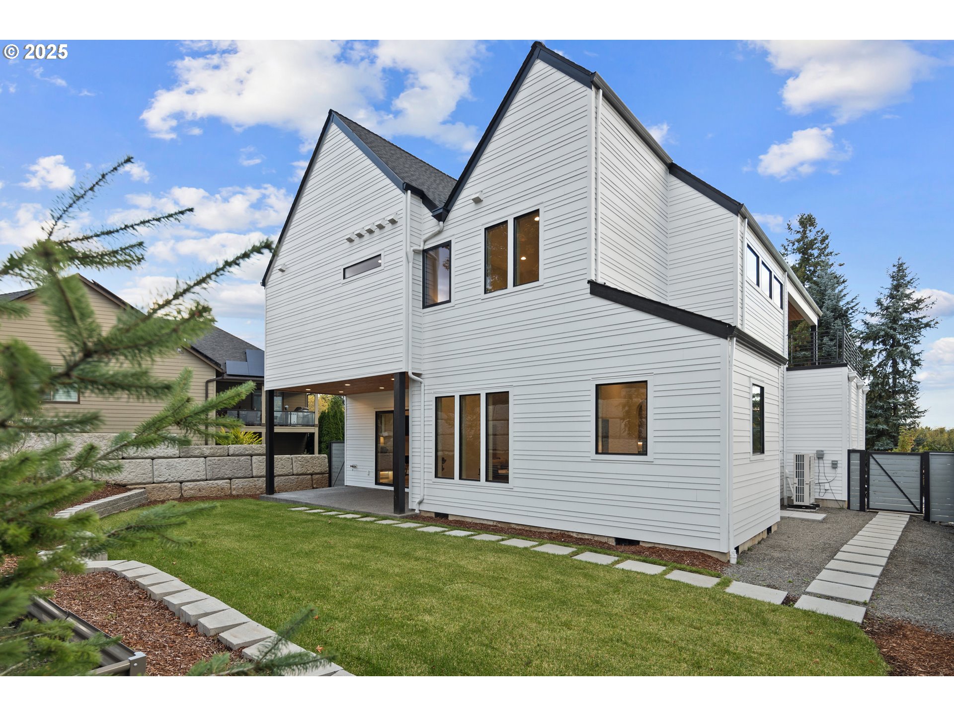 16738 SE 44TH CIR, Vancouver