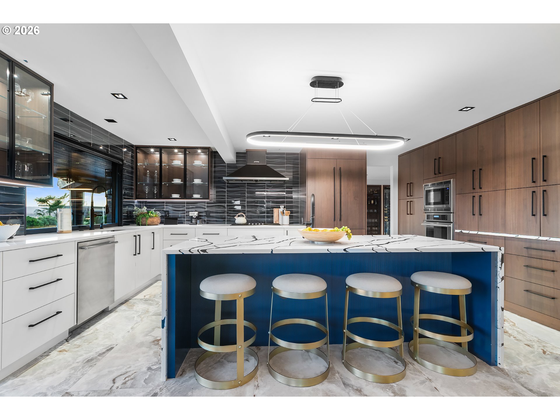 8015 SE EVERGREEN HWY