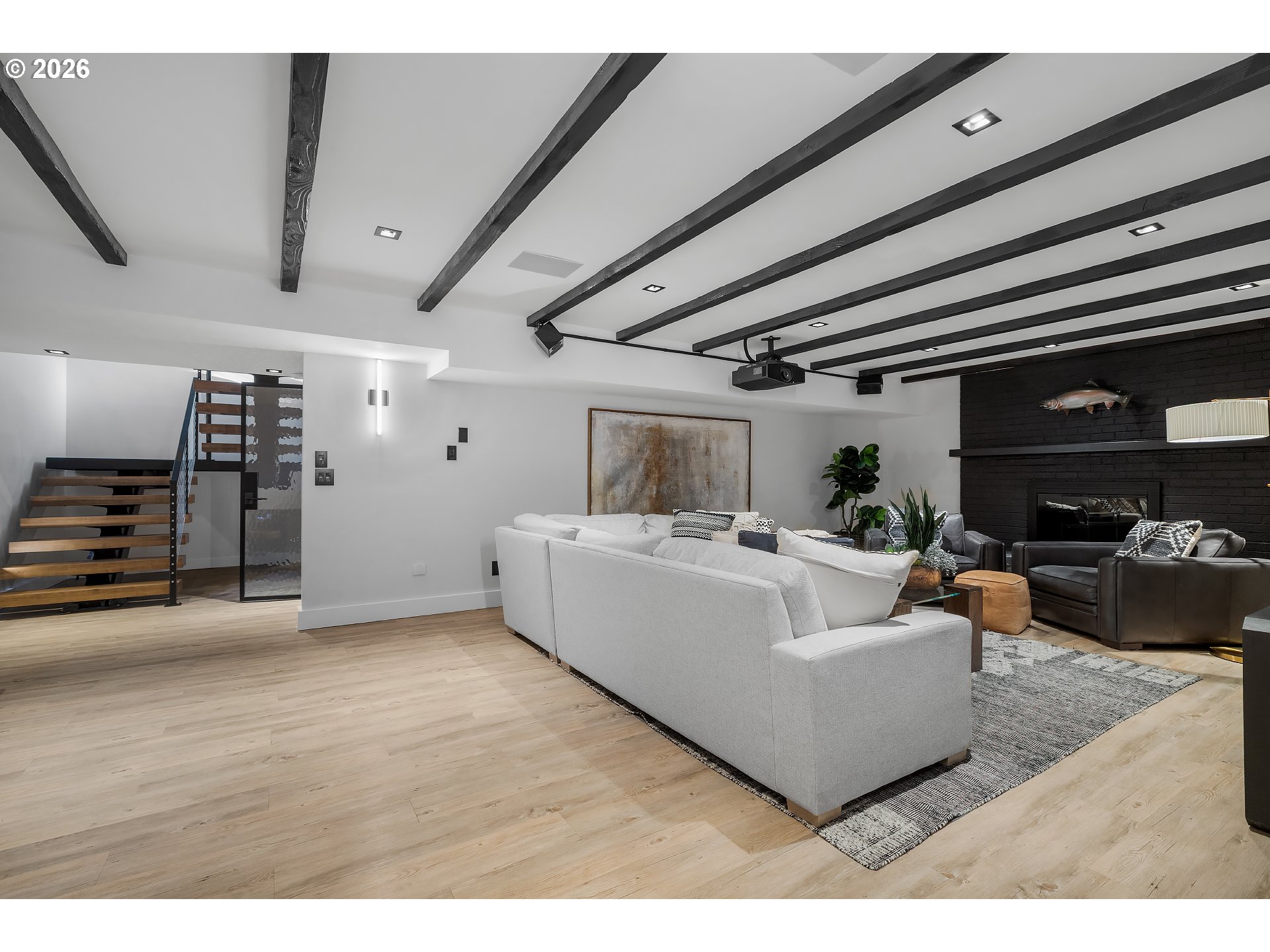 8015 SE EVERGREEN HWY