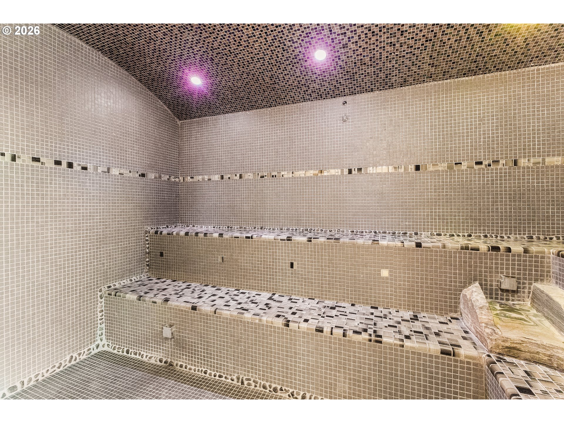 8015 SE EVERGREEN HWY