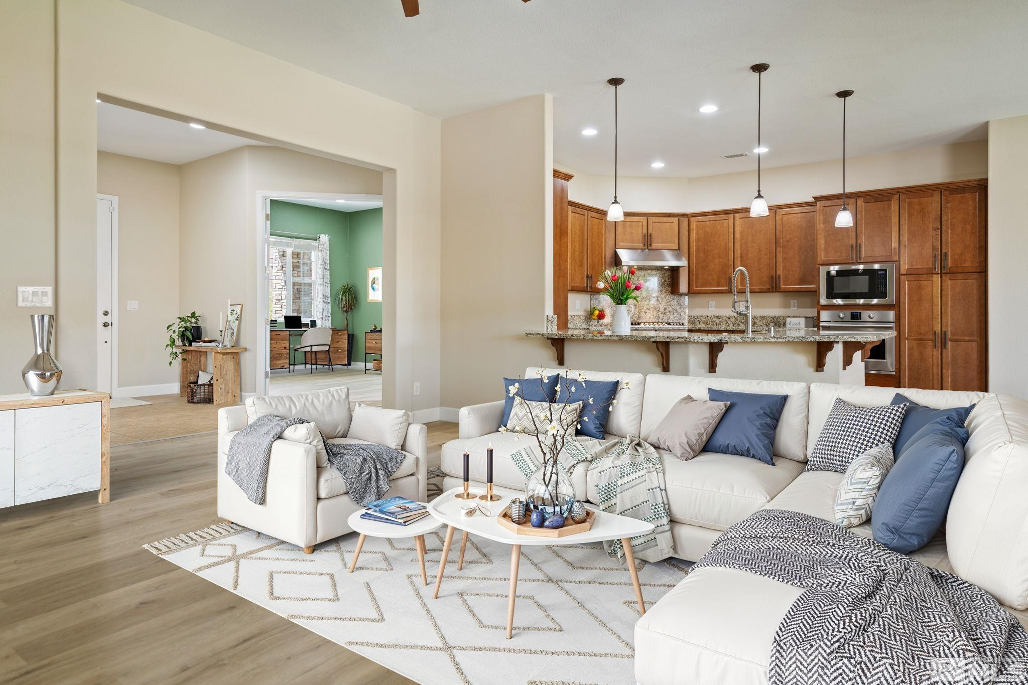 385 Horizon Ridge Road
