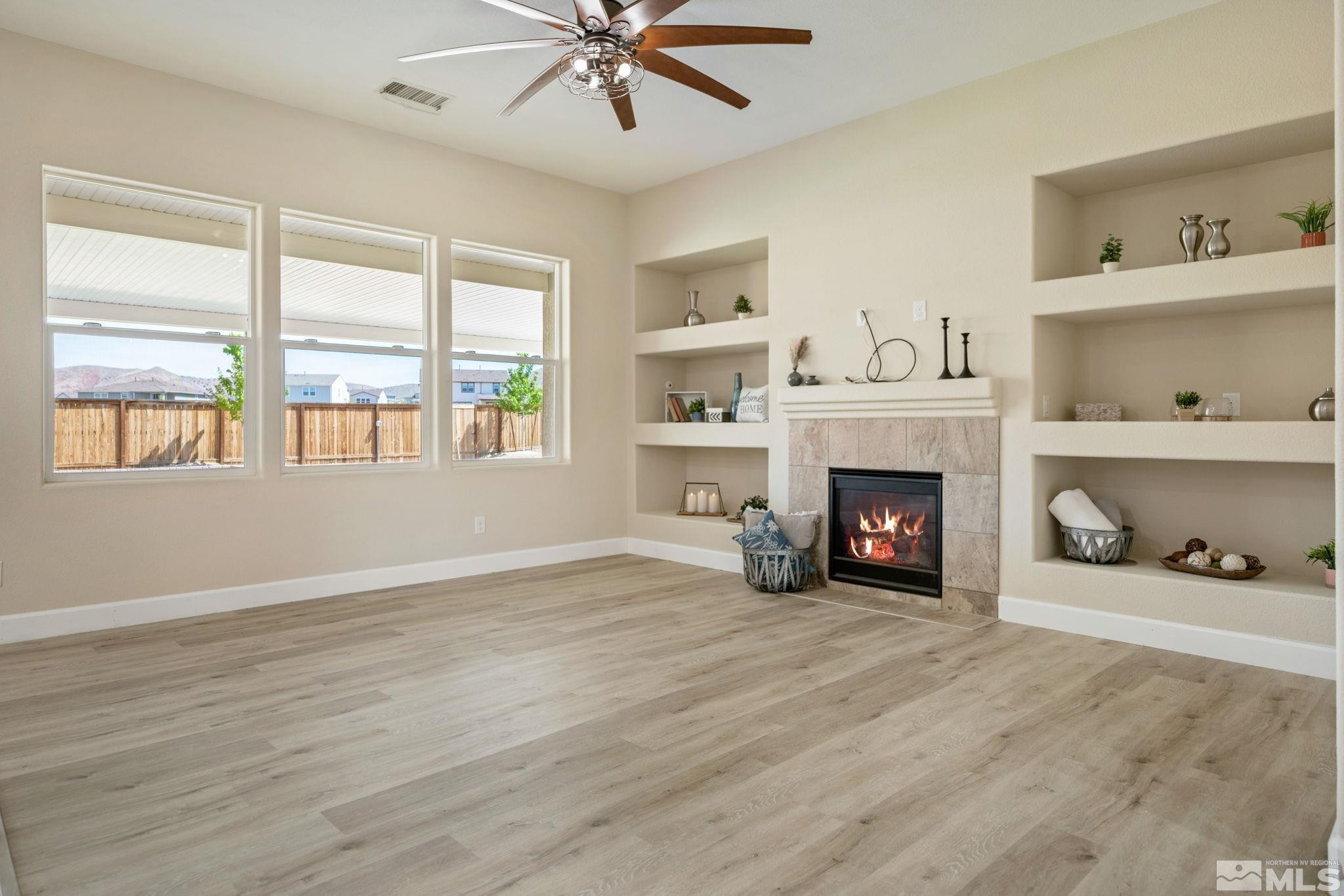 385 Horizon Ridge Road
