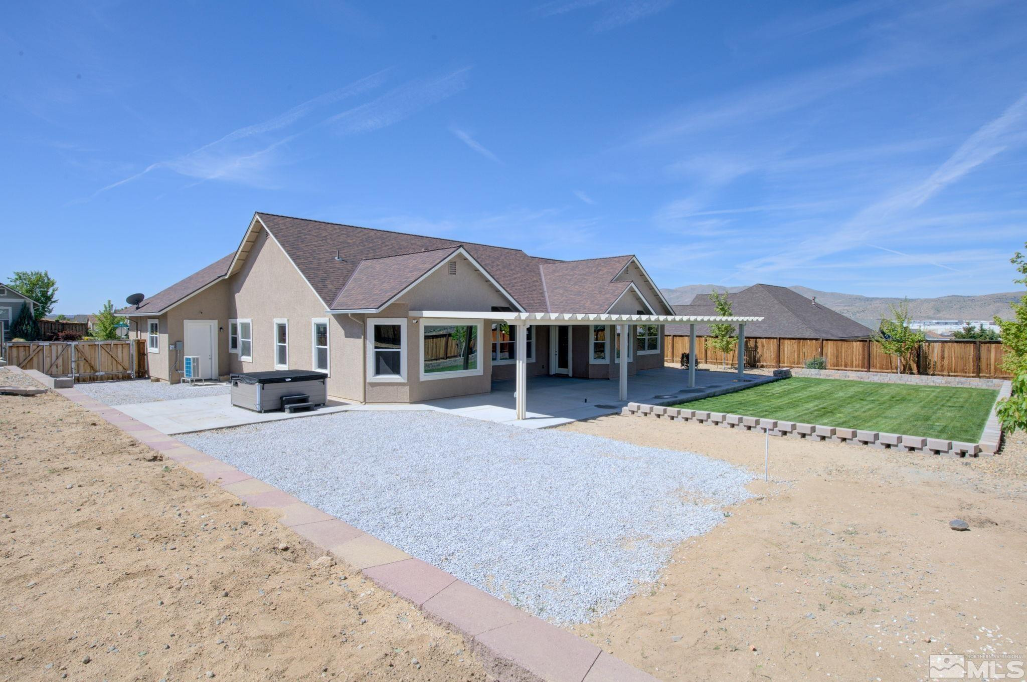385 Horizon Ridge Road