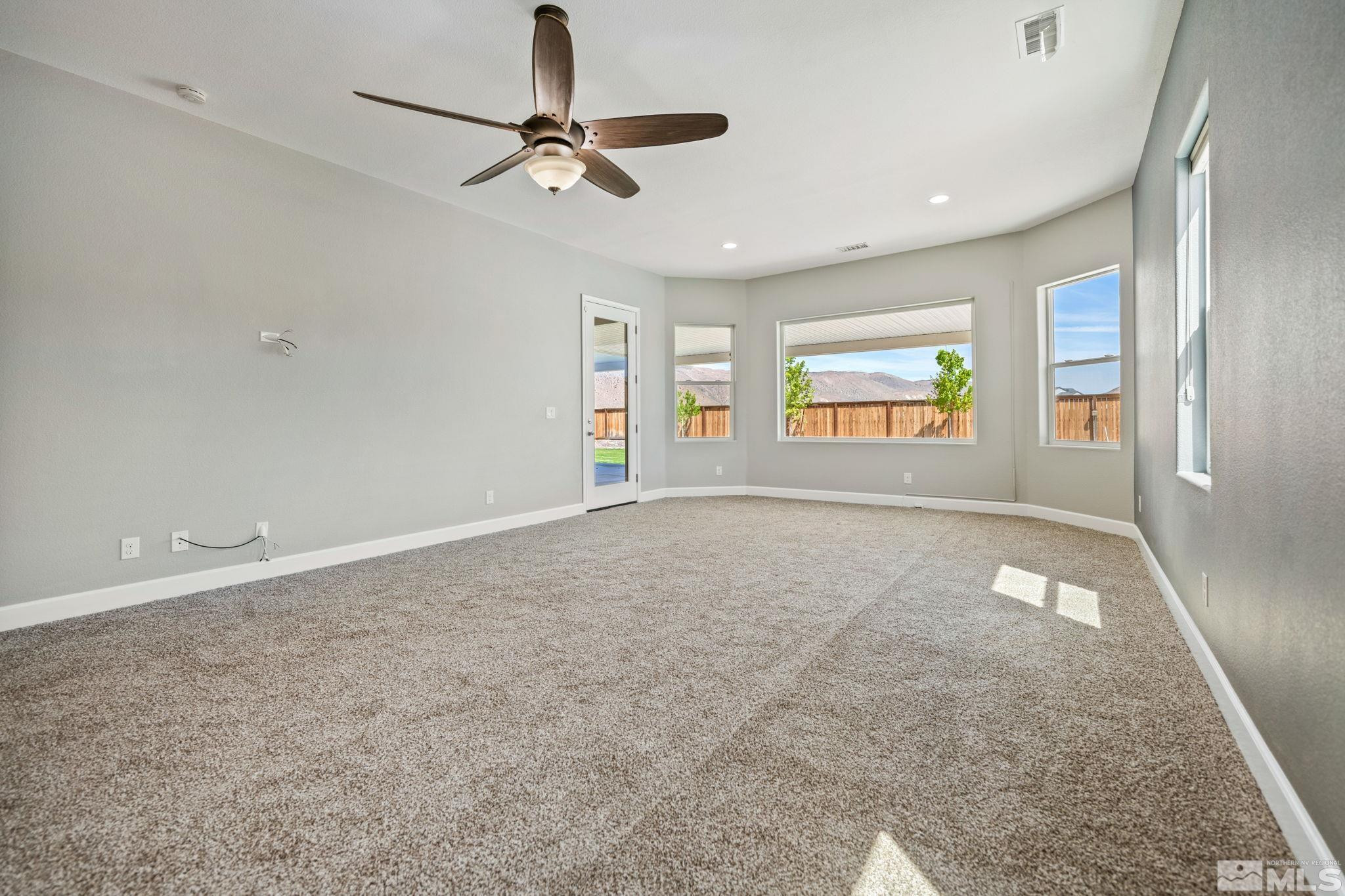 385 Horizon Ridge Road
