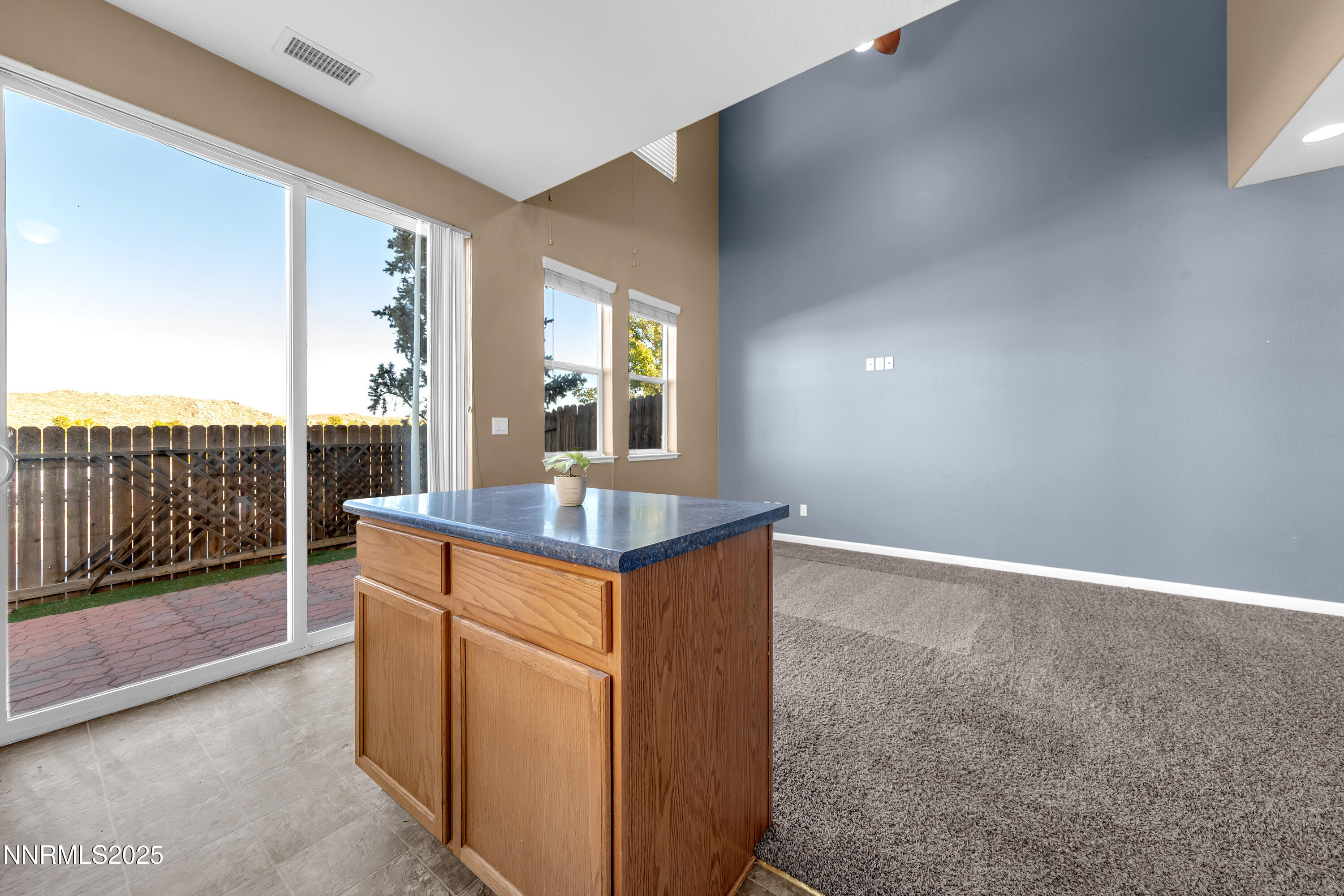 9260 Lone Wolf Circle