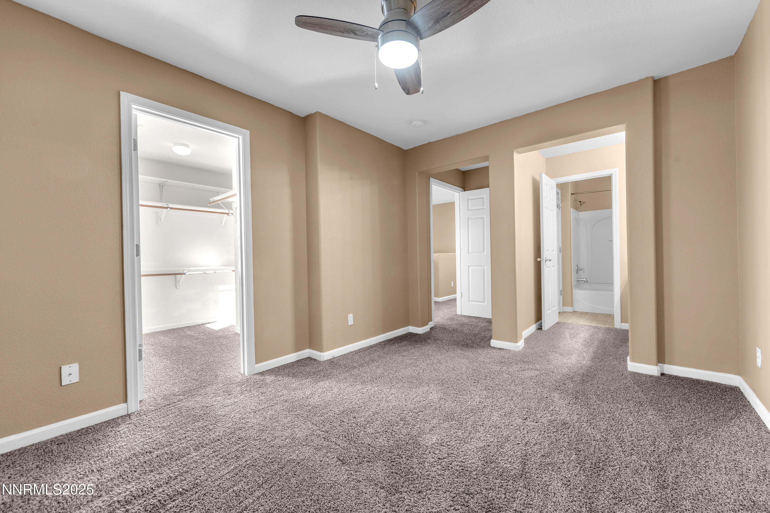 9260 Lone Wolf Circle