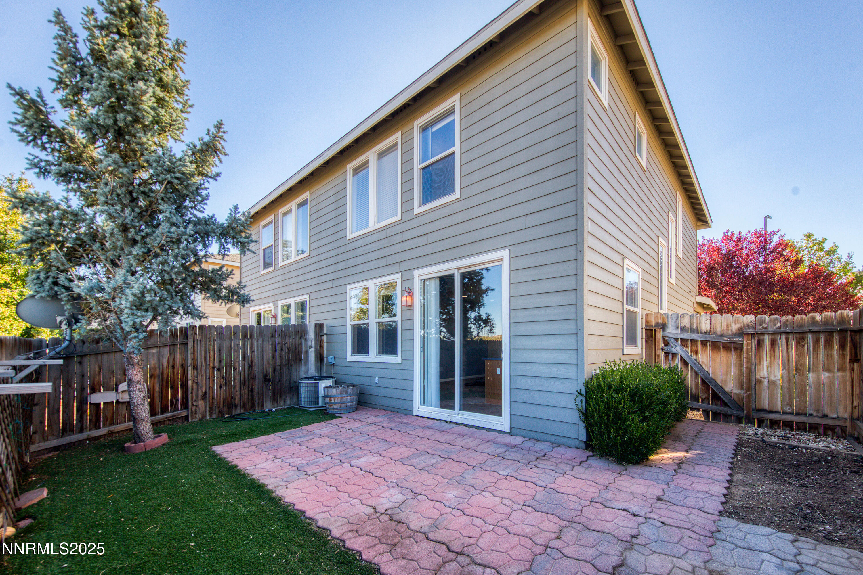 9260 Lone Wolf Circle