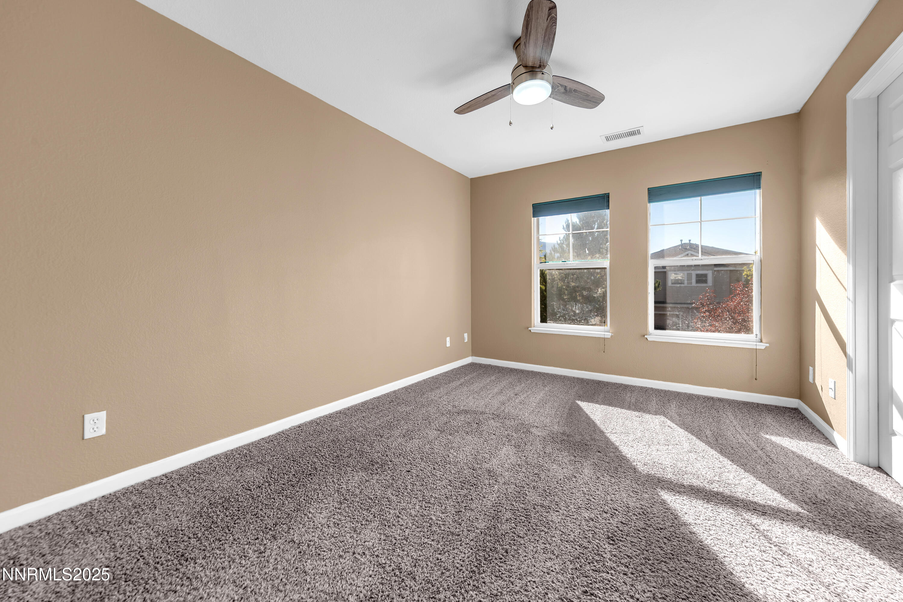 9260 Lone Wolf Circle