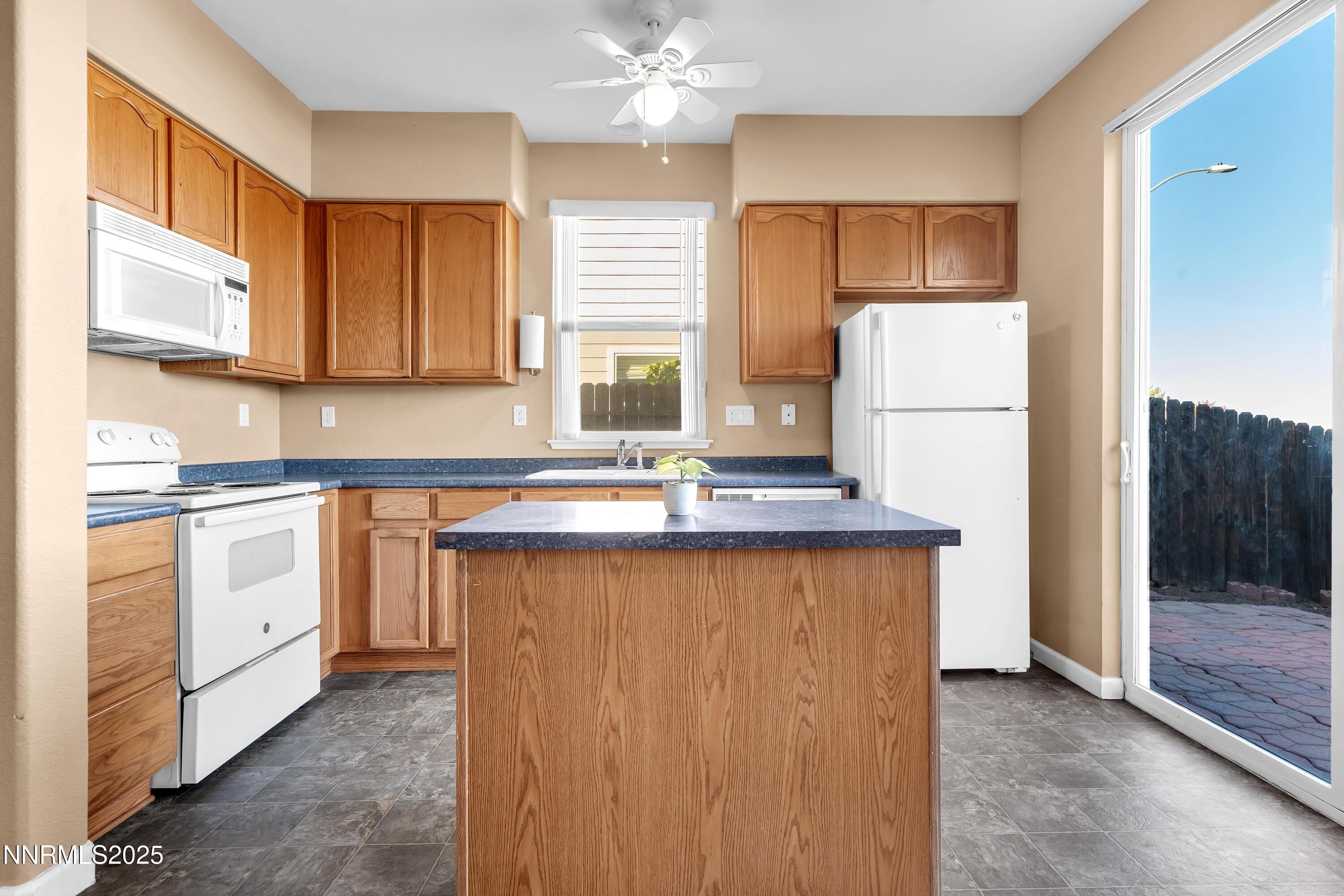 9260 Lone Wolf Circle