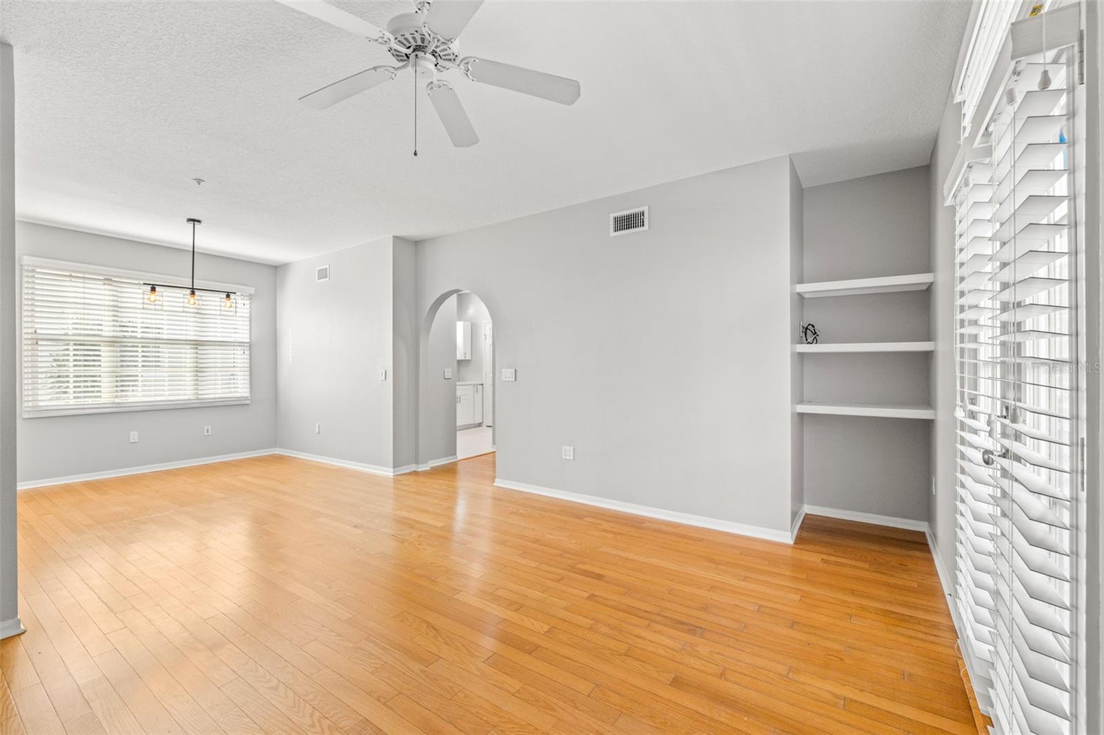 501 KNIGHTS RUN AVE #5102