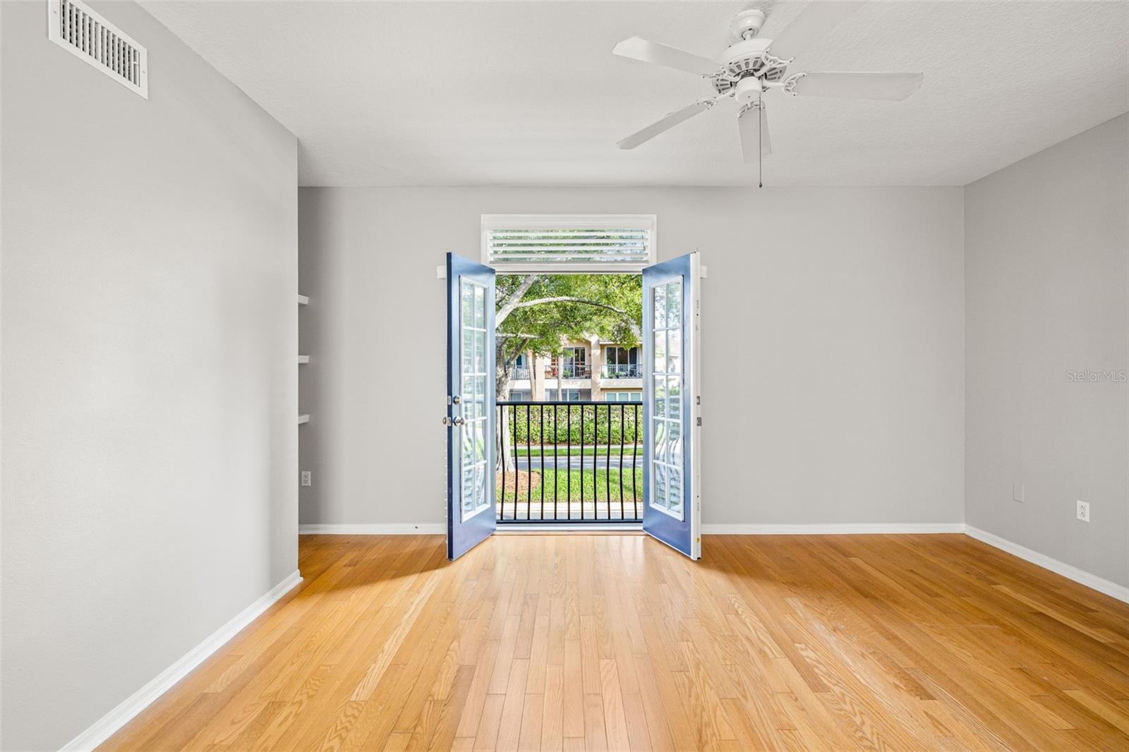 501 KNIGHTS RUN AVE #5102